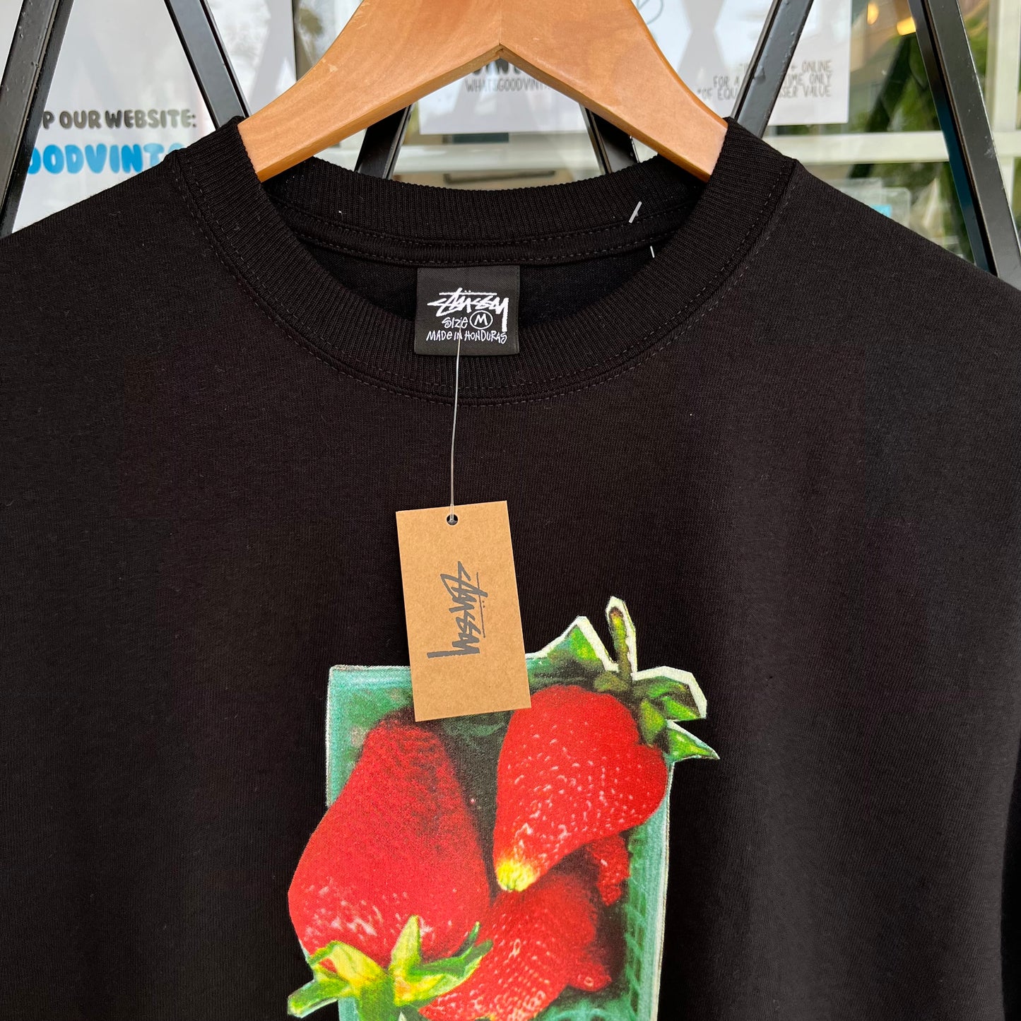 Stussy Berries Tee Black - Size M