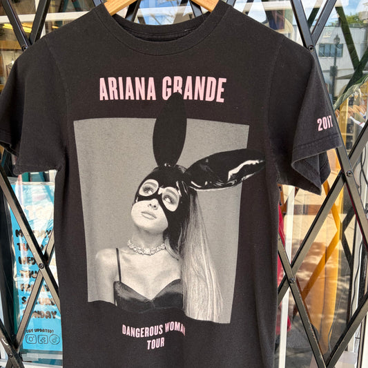 2017 Ariana Grande Dangerous Women Tour Tee - Size S
