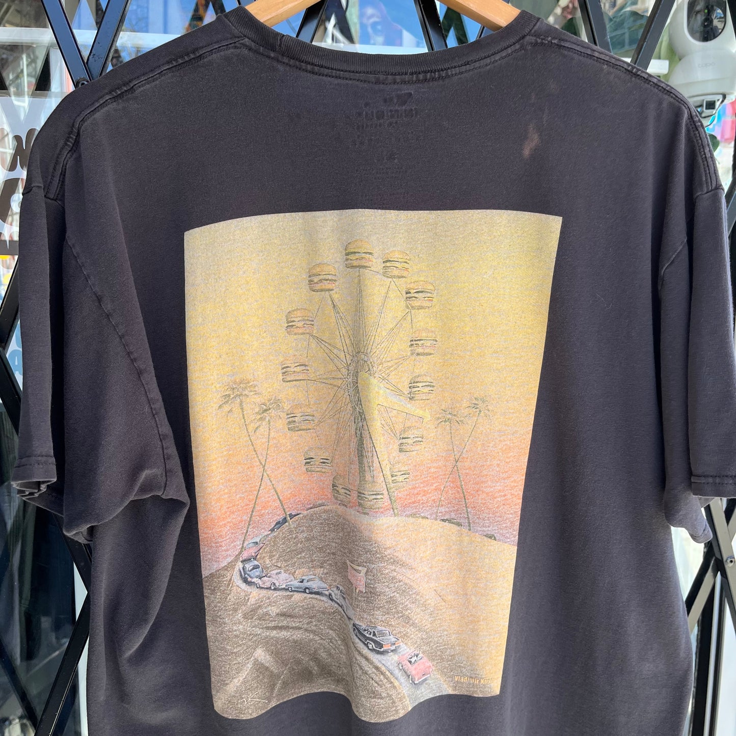 In-N-Out Ferris Wheel Tee - Size XL