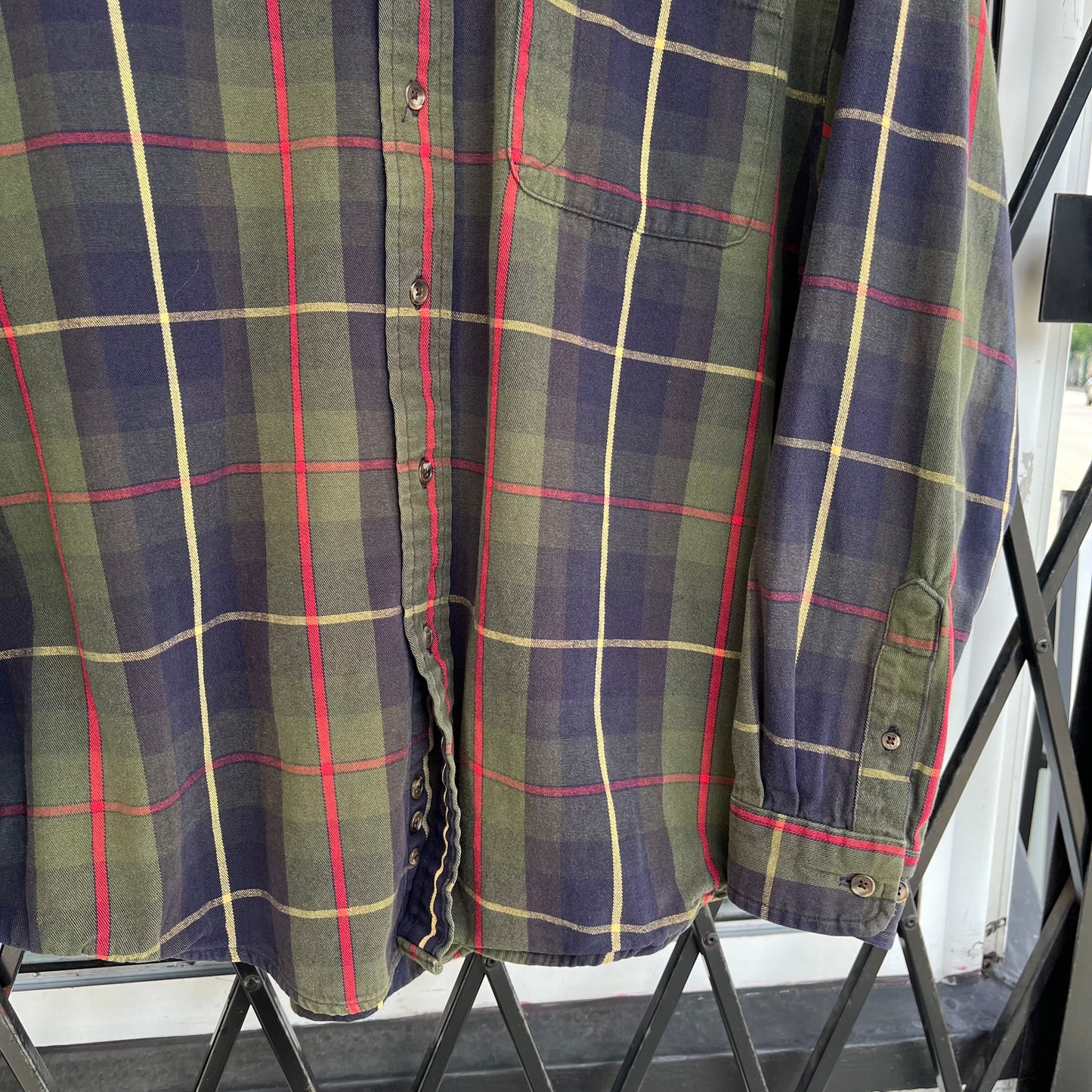 Vintage Eddie Bauer Button Up Shirt - Size L