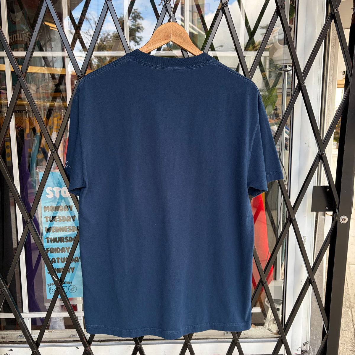 Vintage Wolf Tee - Size L