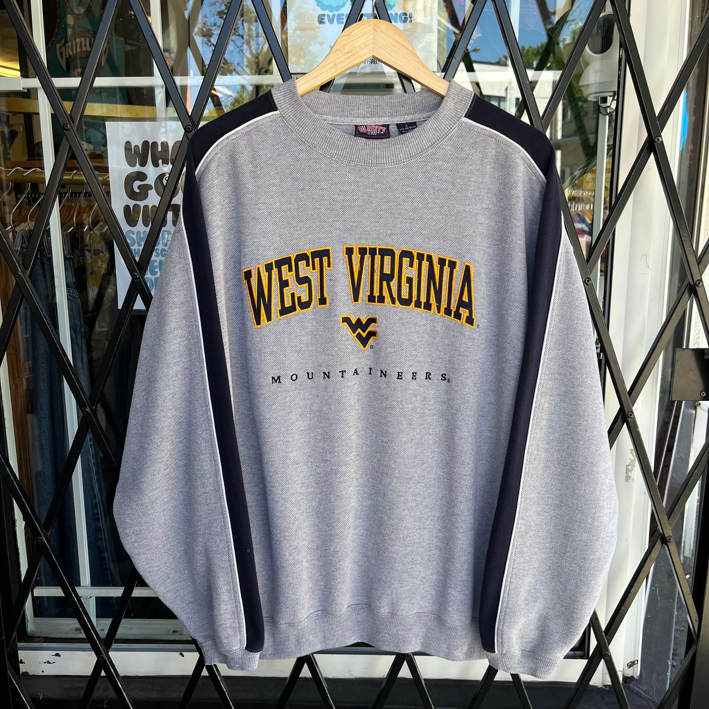 Vintage WV Mountaineers University Crewneck - Size L