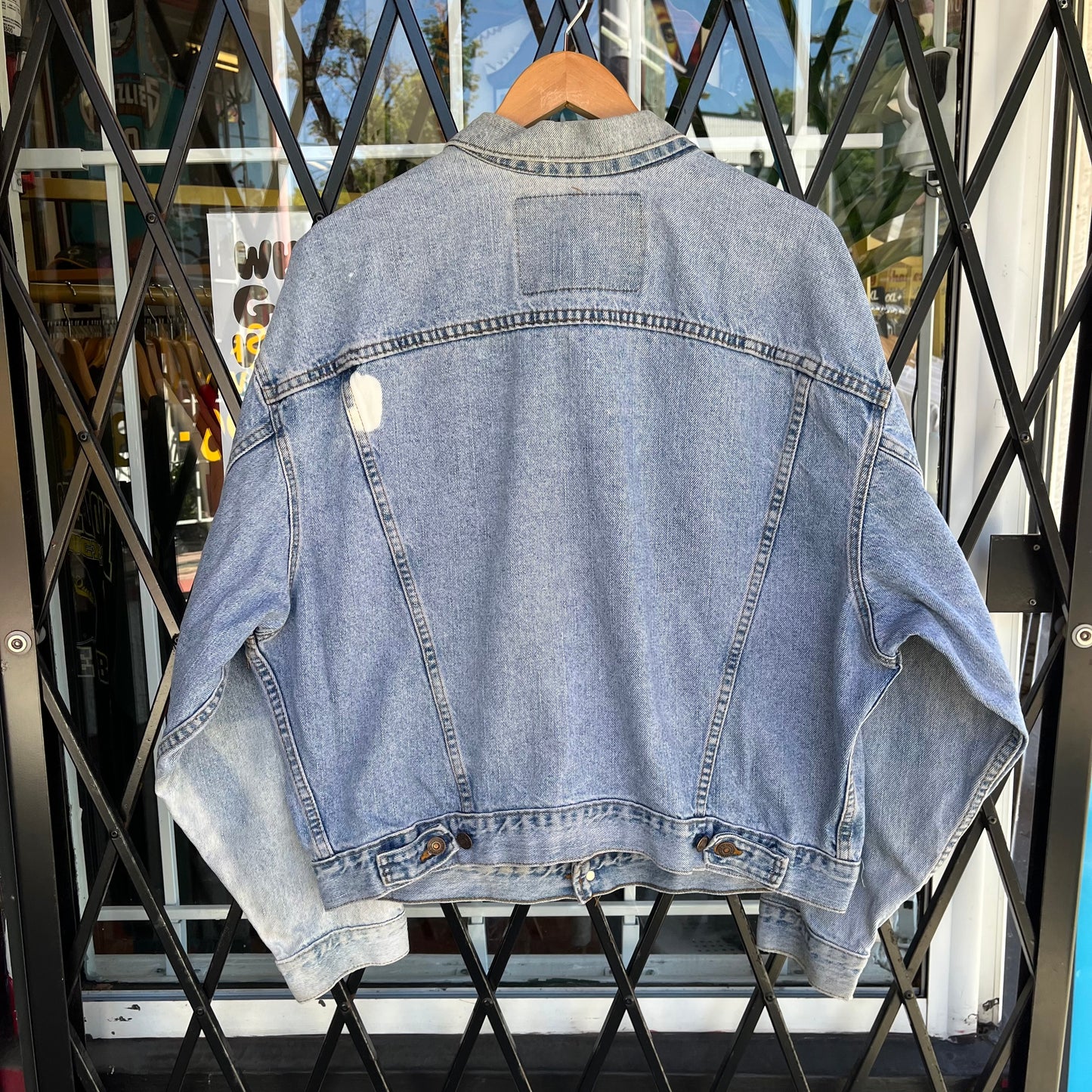 Vintage Levi’s Denim Jacket - Size L