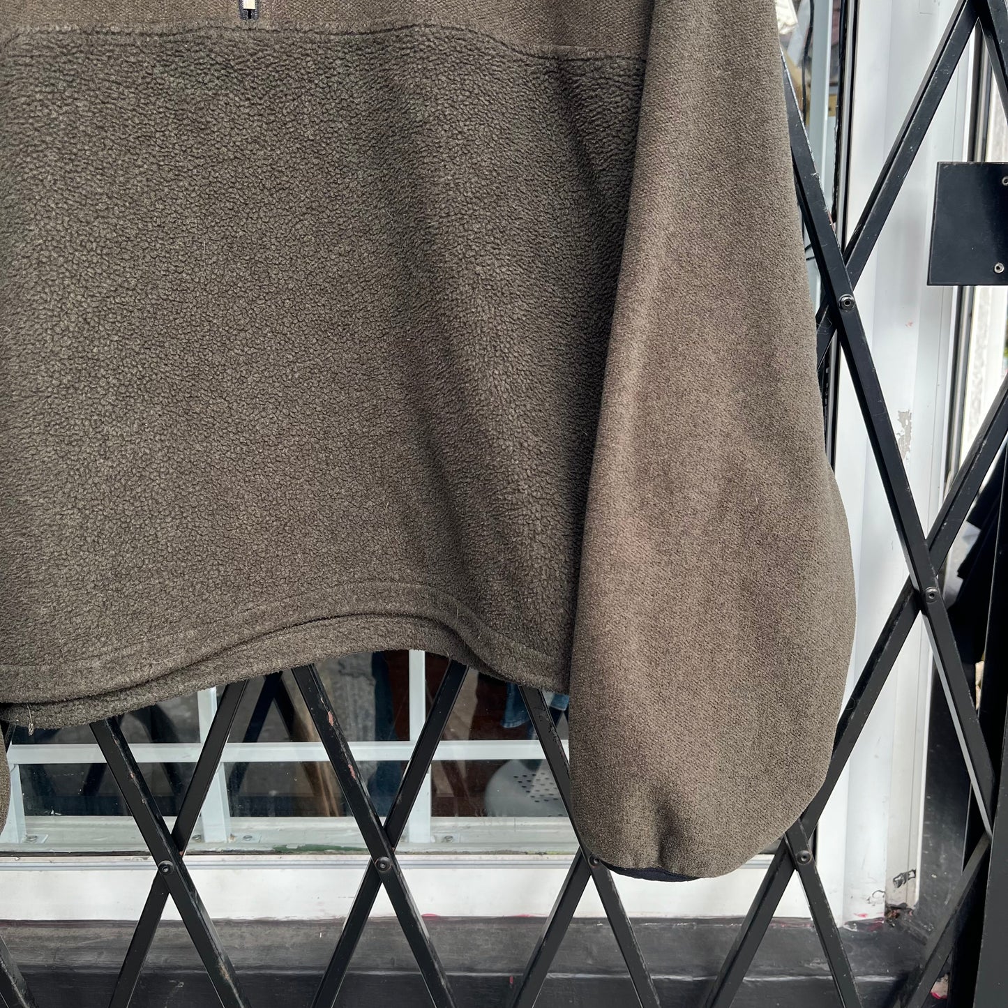 Woolrich Fleece Half Zip Sweater - Size L
