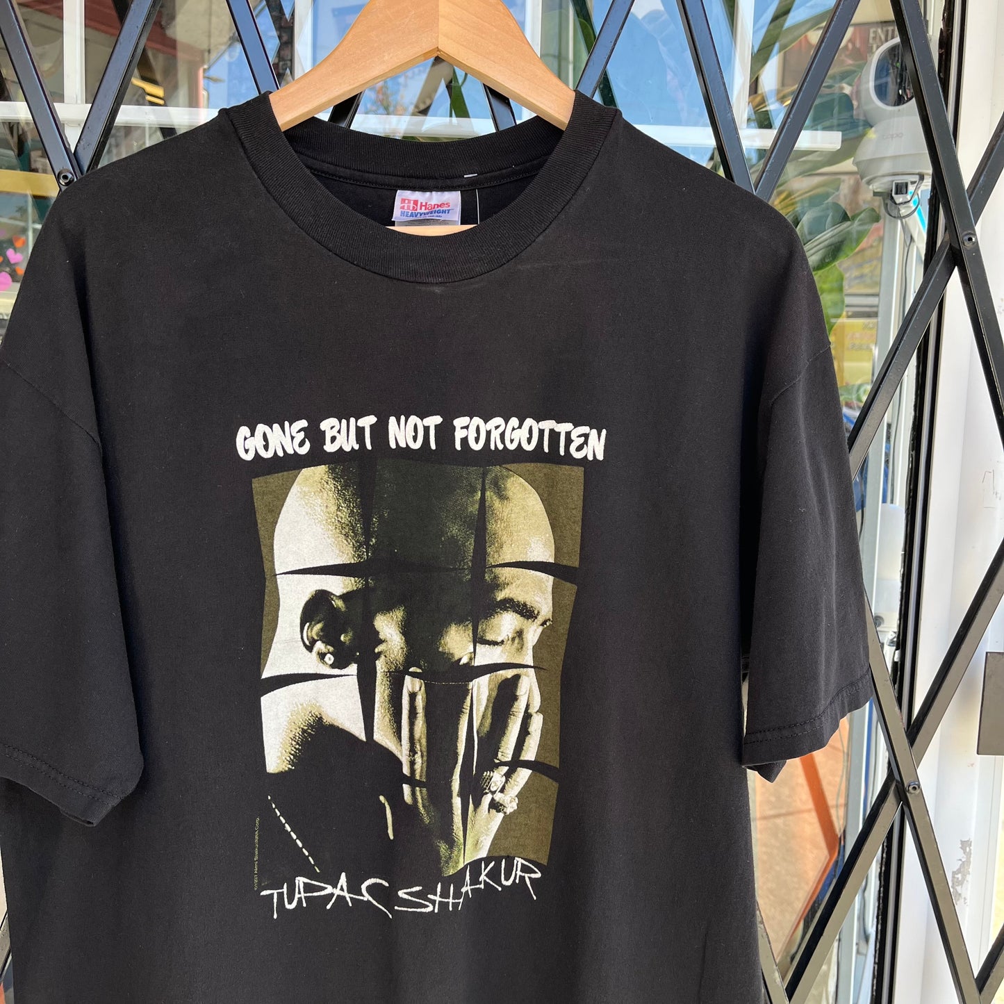 Vintage Tupac Memorial Tee - Size XL