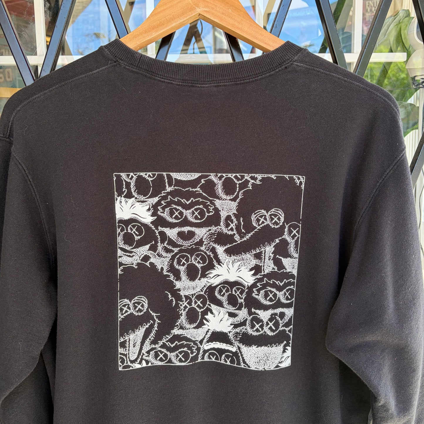 Laws x Uniqlo Sesame Street Crewneck - Size M
