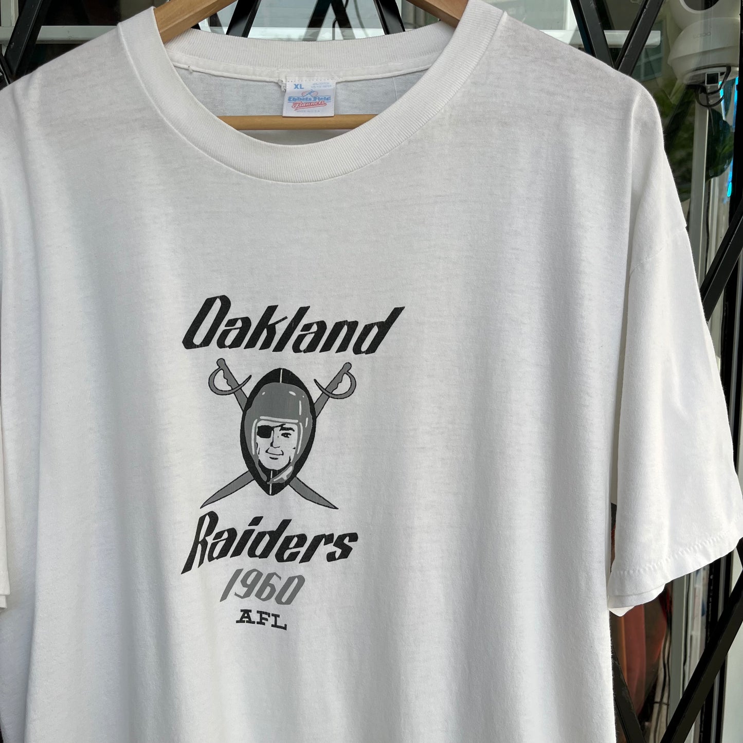 Vintage Oakland Raiders Tee - Size XL