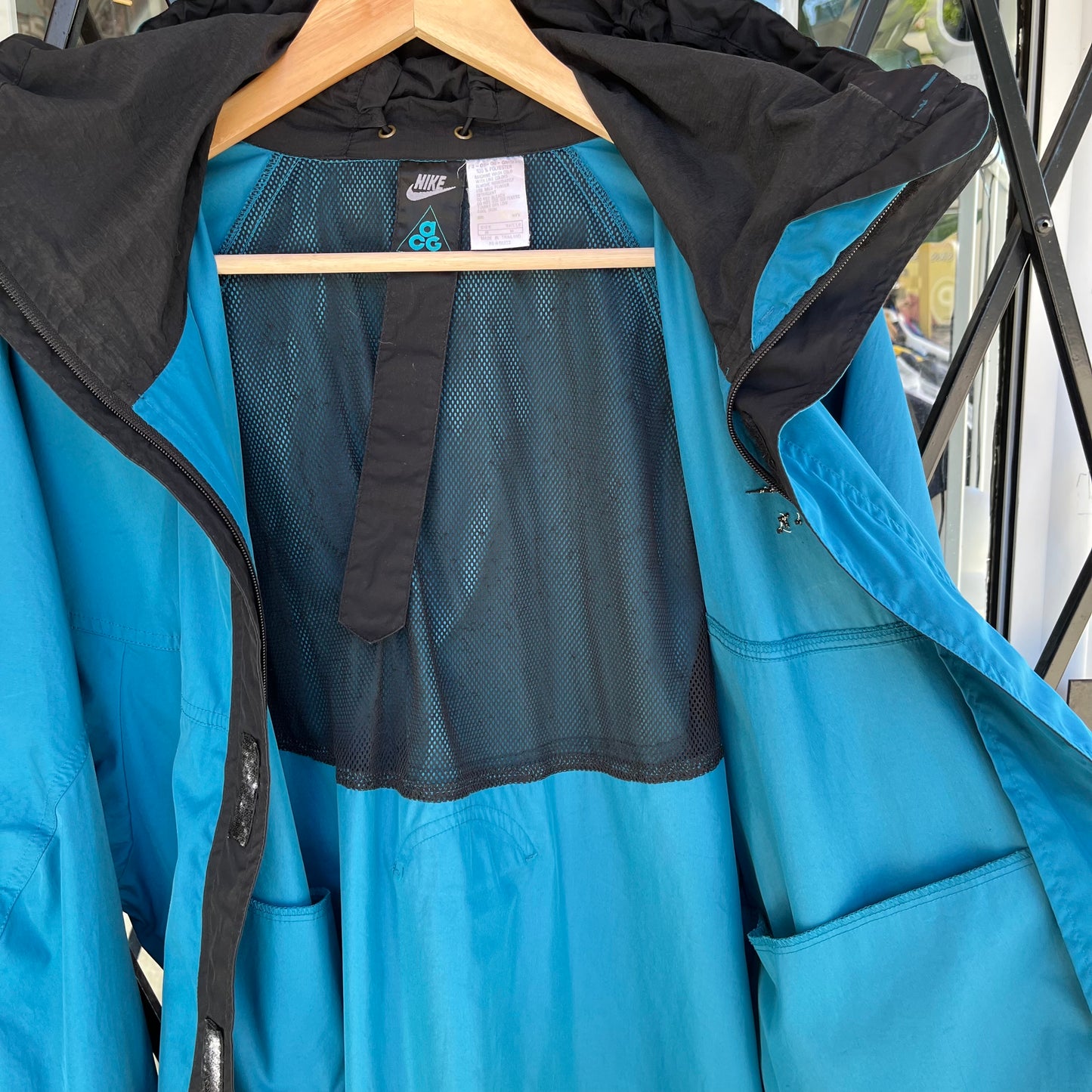 Vintage Nike ACG Jacket - Size M
