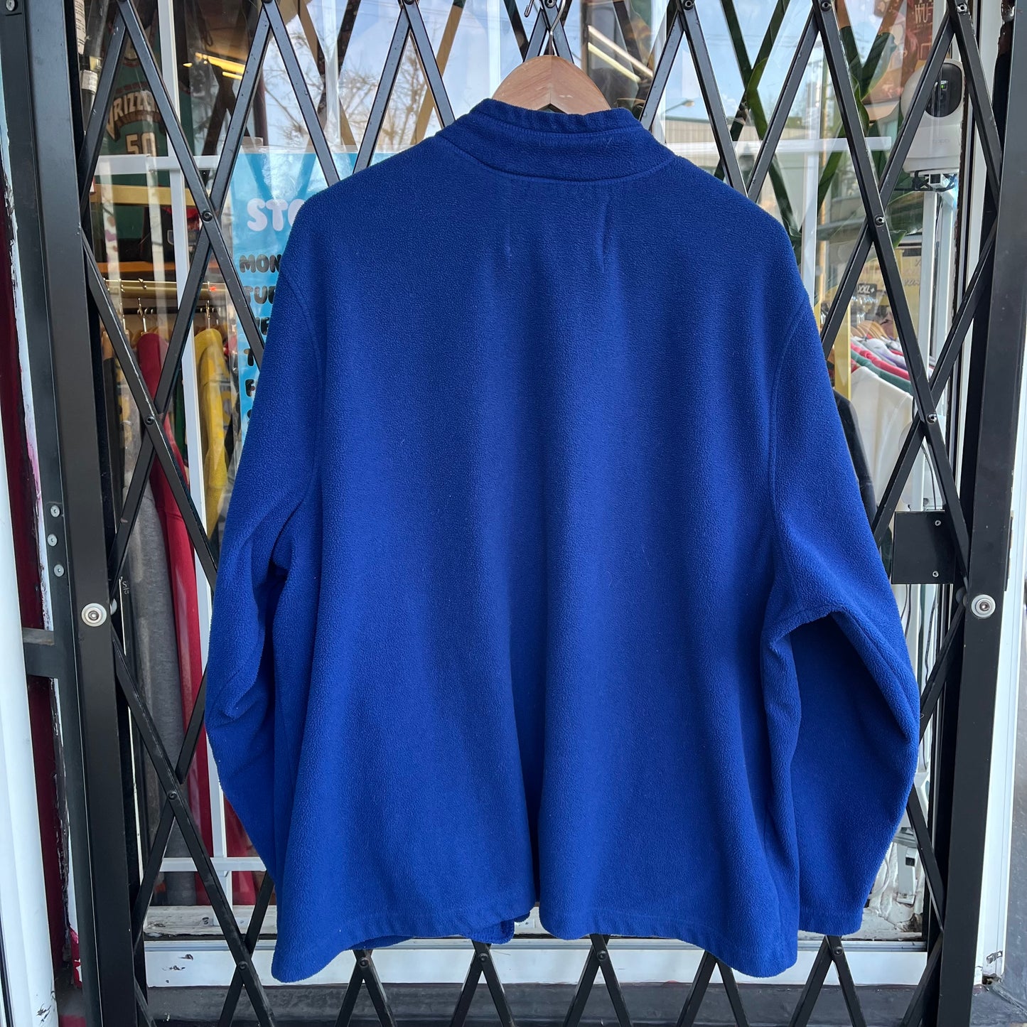 Vancouver Canucks Quarter Zip Sweater - Size XL