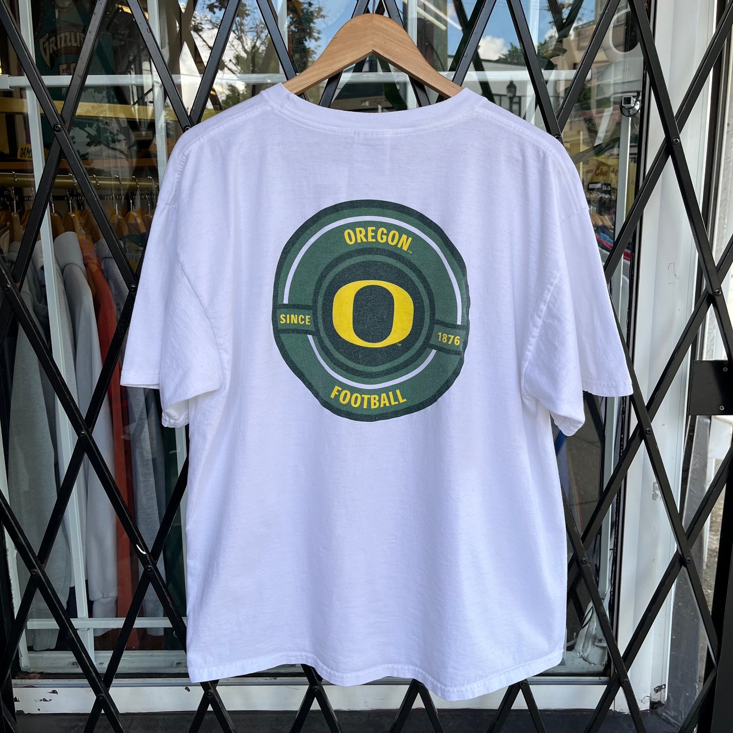 Vintage Nike Oregon Ducks Football Tee - Size L