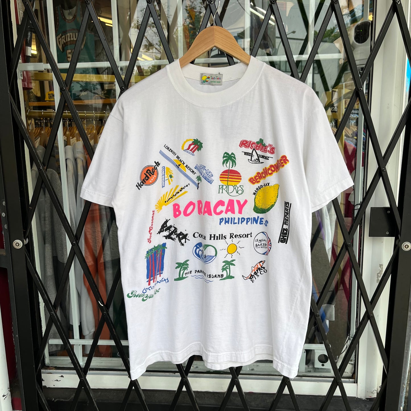 Vintage Philippines Souvenir Tee - Size L