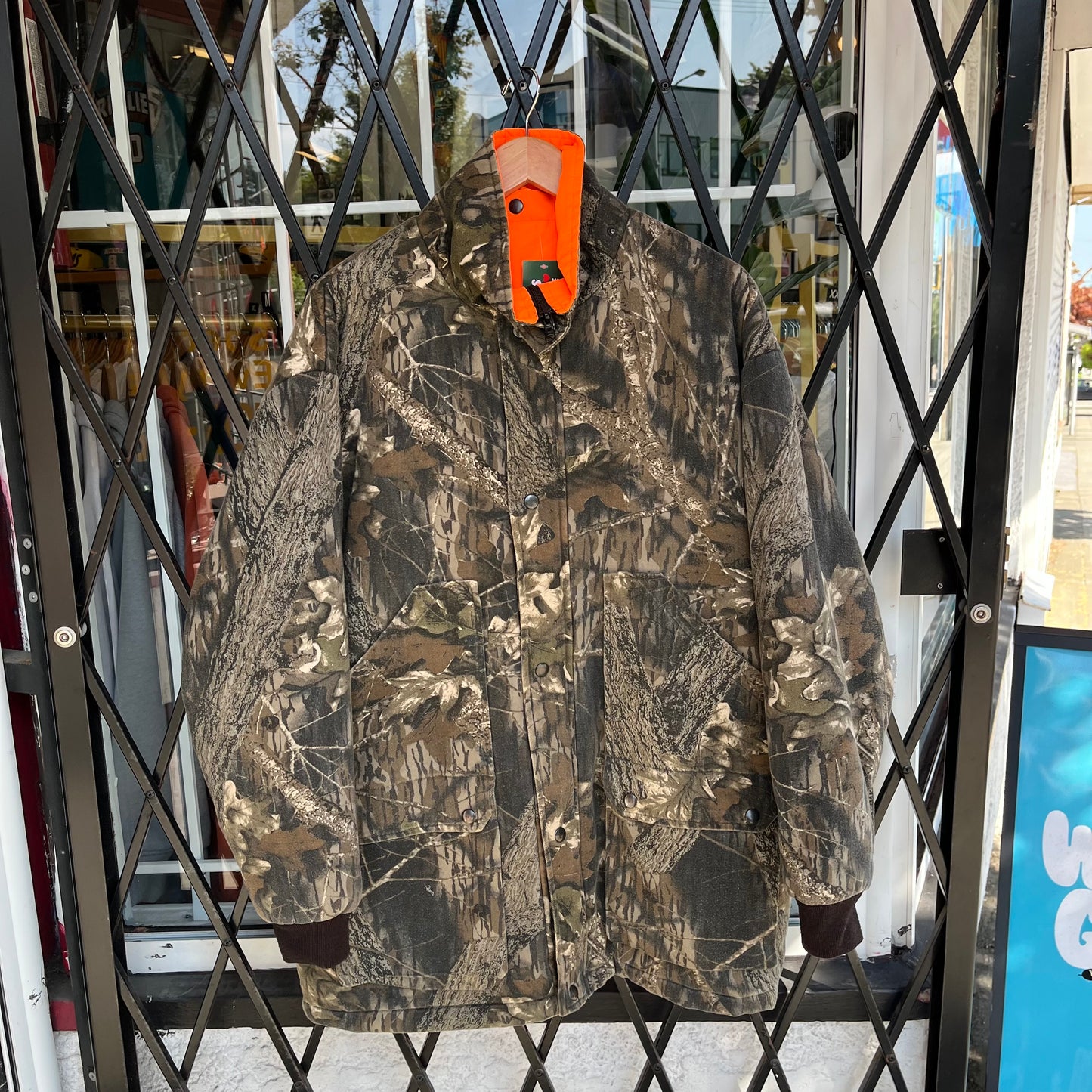 Vintage Mossy Oak Winter Hunting Jacket - Size XL