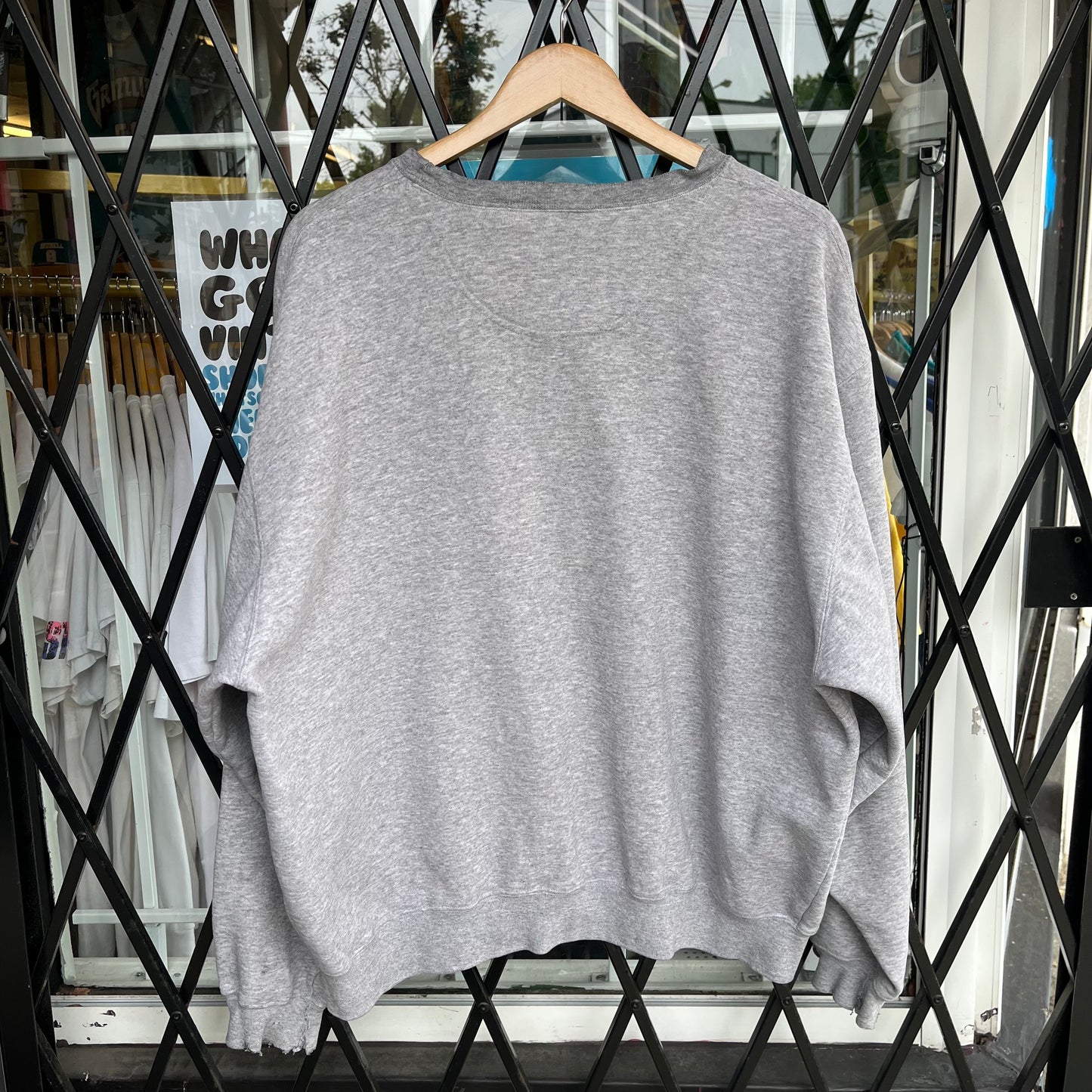 Vintage Nike Crewneck - Size XL