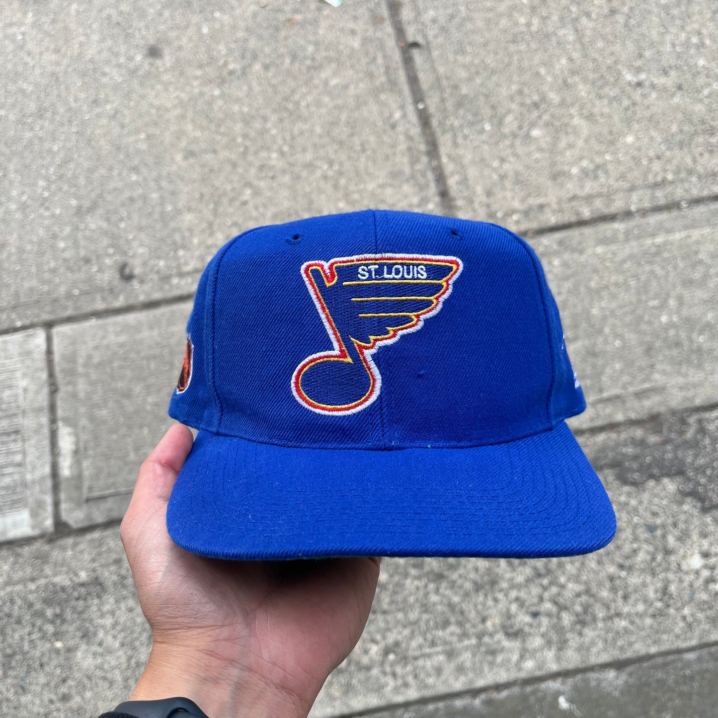 Vintage Sport Specialties St. Louis Blues Plain Logo Snapback