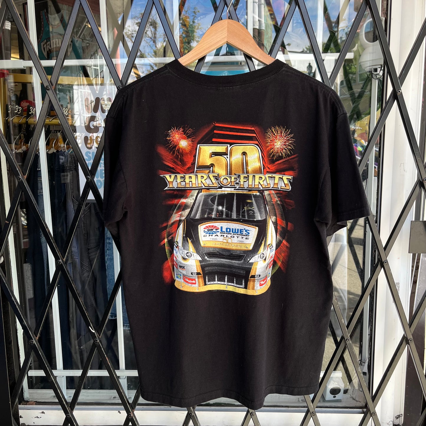 NASCAR Racing Motor Speedway Tee - Size L