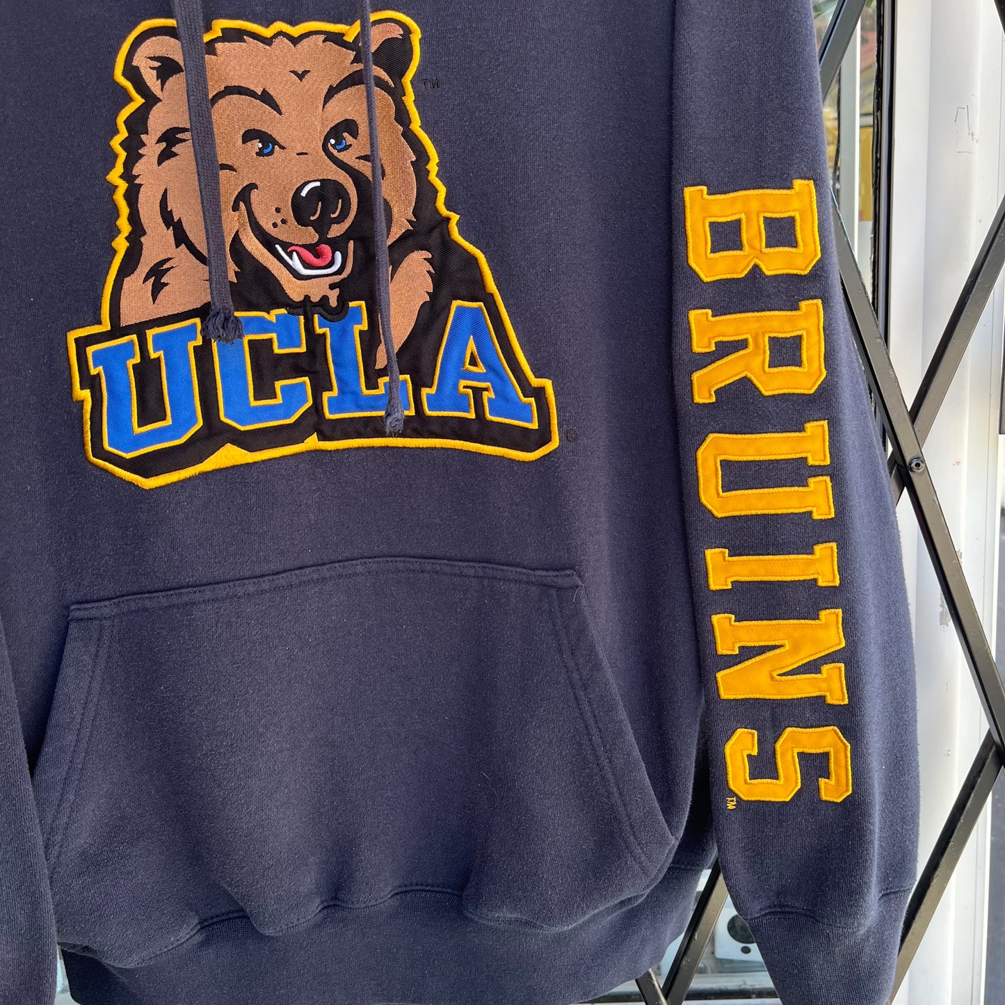 UCLA Bruins Hoodie - Size XL