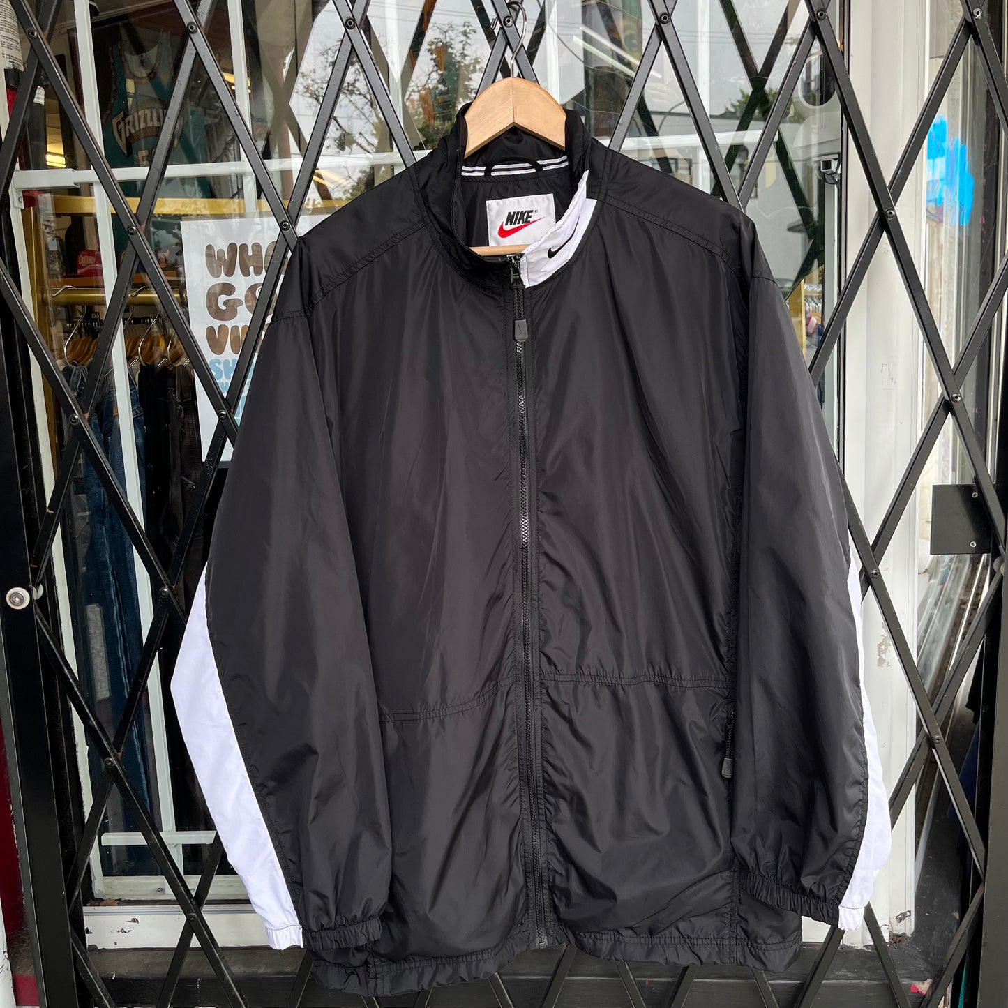 Vintage Nike Windbreaker - Size L