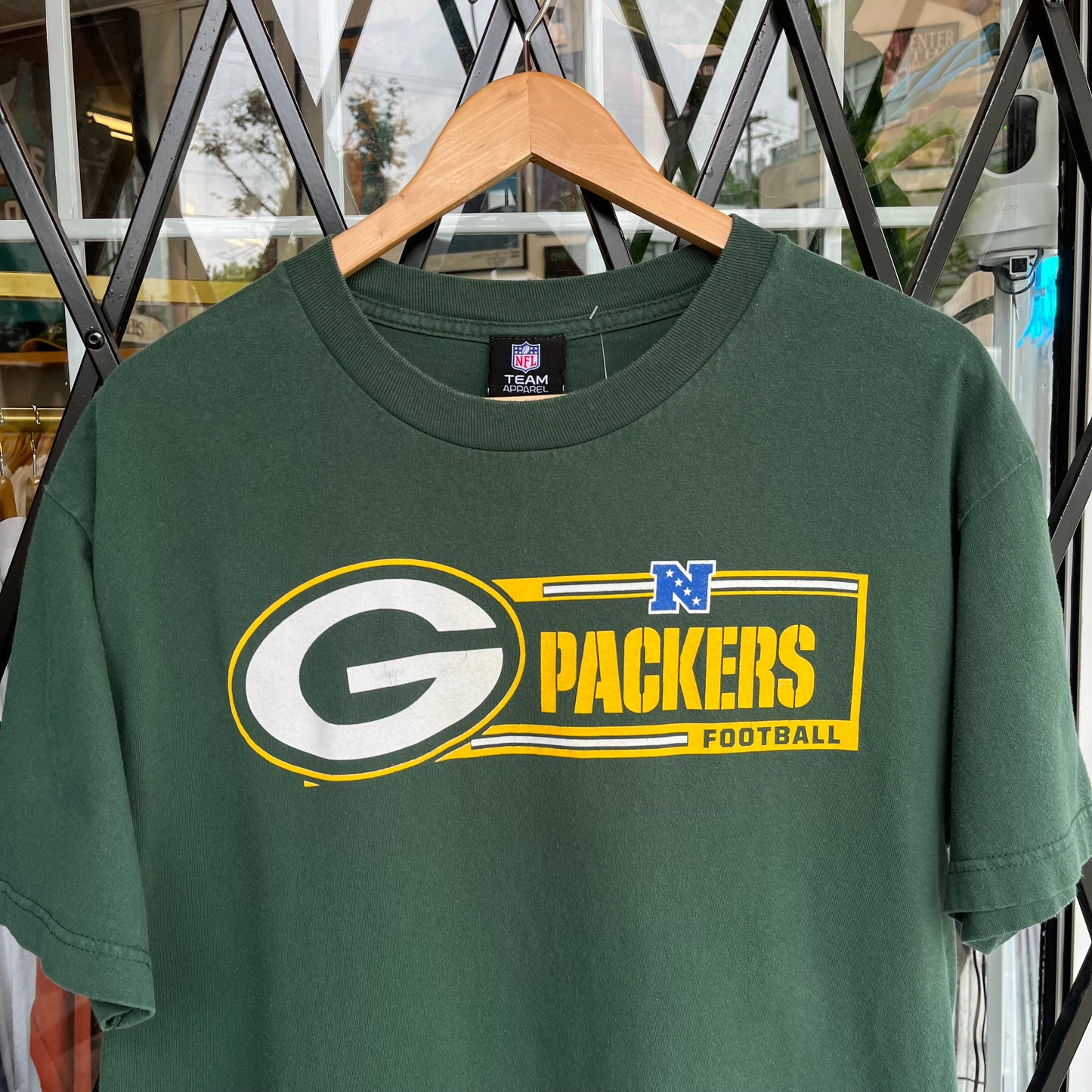 Green Bay Packers Tee - Size L