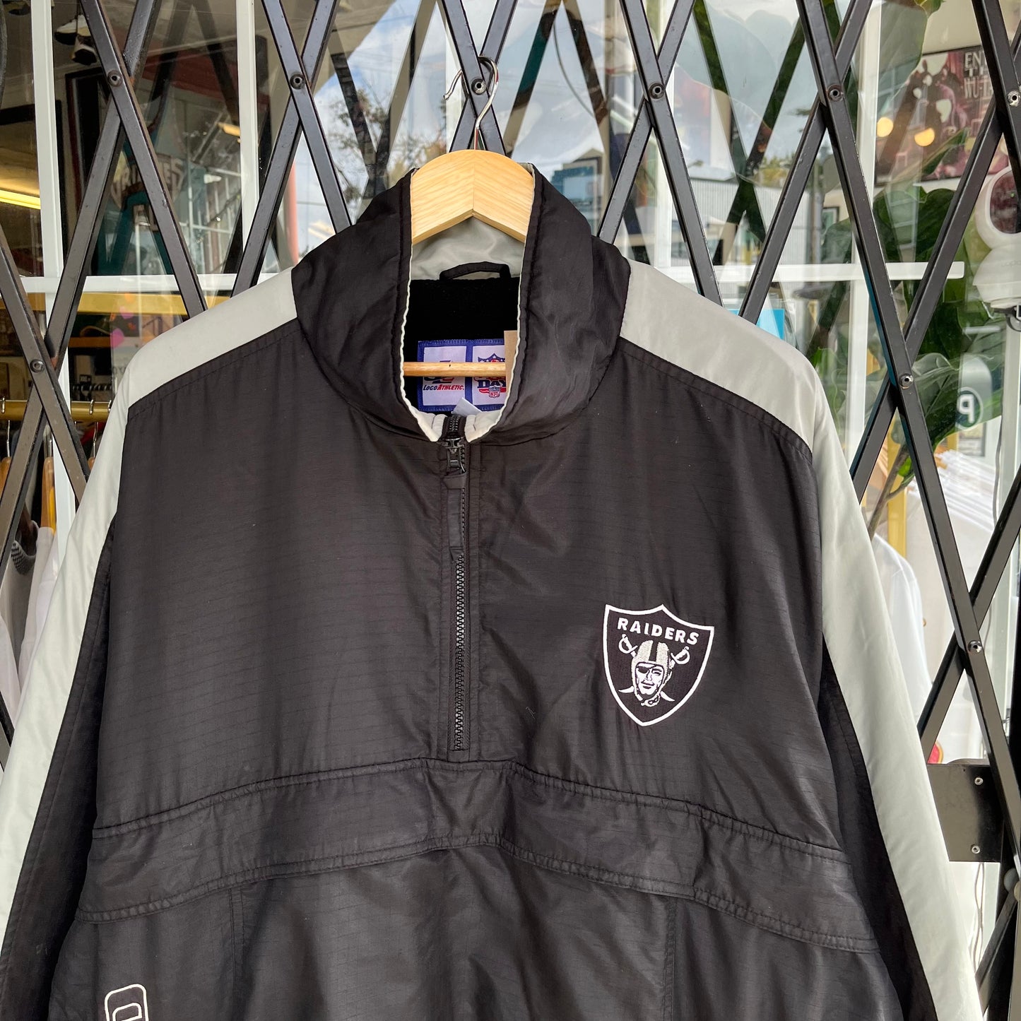 Vintage Logo Athletic Oakland Raiders Parka Jacket - Size XL