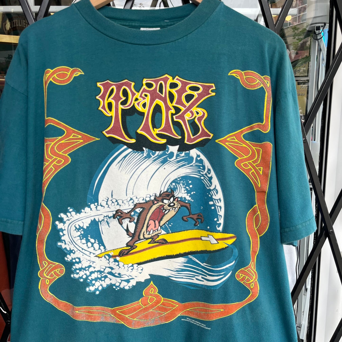 1994 Taz Surfing Tee - Size XL