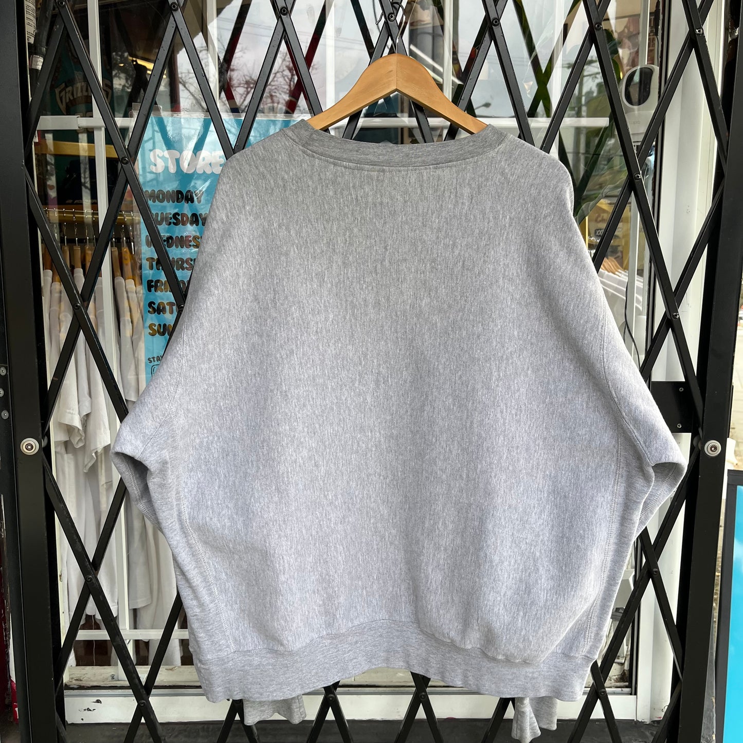 Vintage Linfield College Pro Weave Crewneck - Size XXL