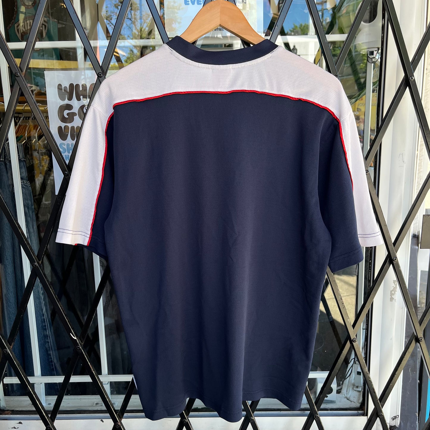 Vintage Nike Dri-Fit Tee - Size L