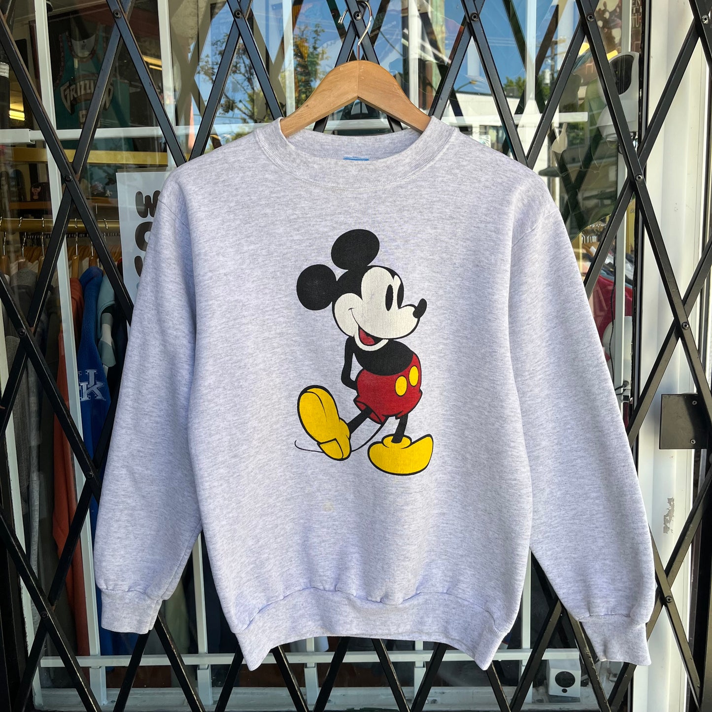 1980’s Disney Mickey Mouse Crewneck - Size M