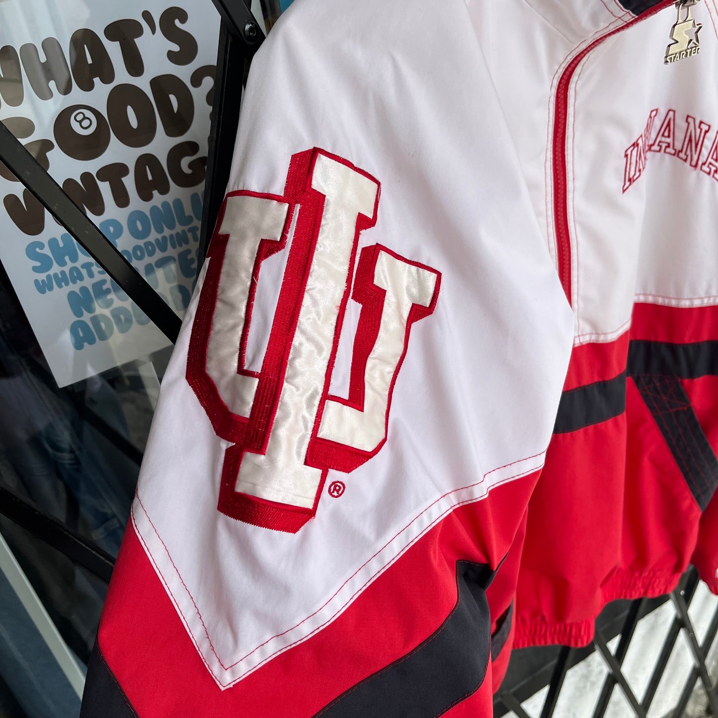 Vintage Starter Indiana University Hoosiers Pullover Windbreaker - Size L