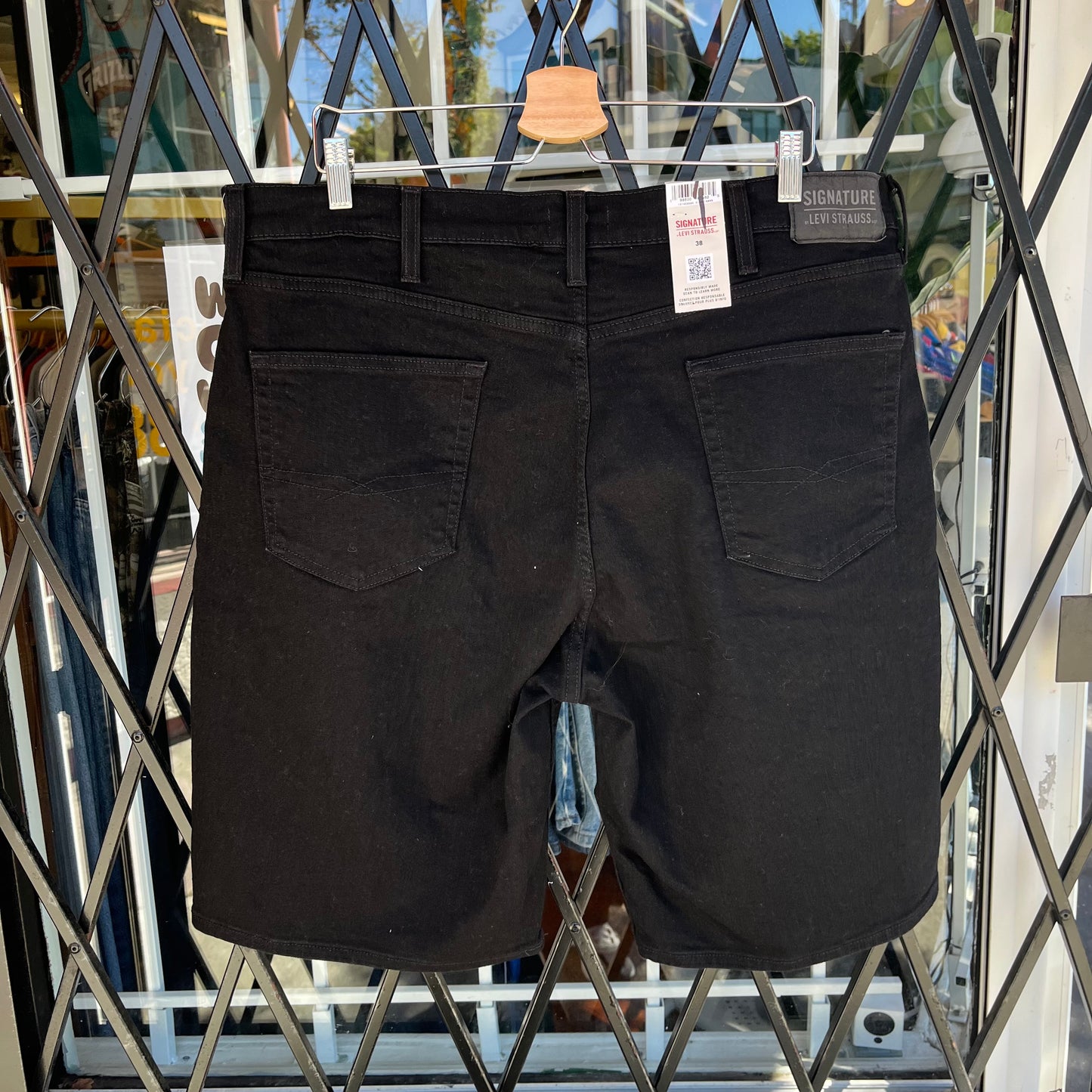 Deadstock Levi’s Denim Shorts - Size 38W