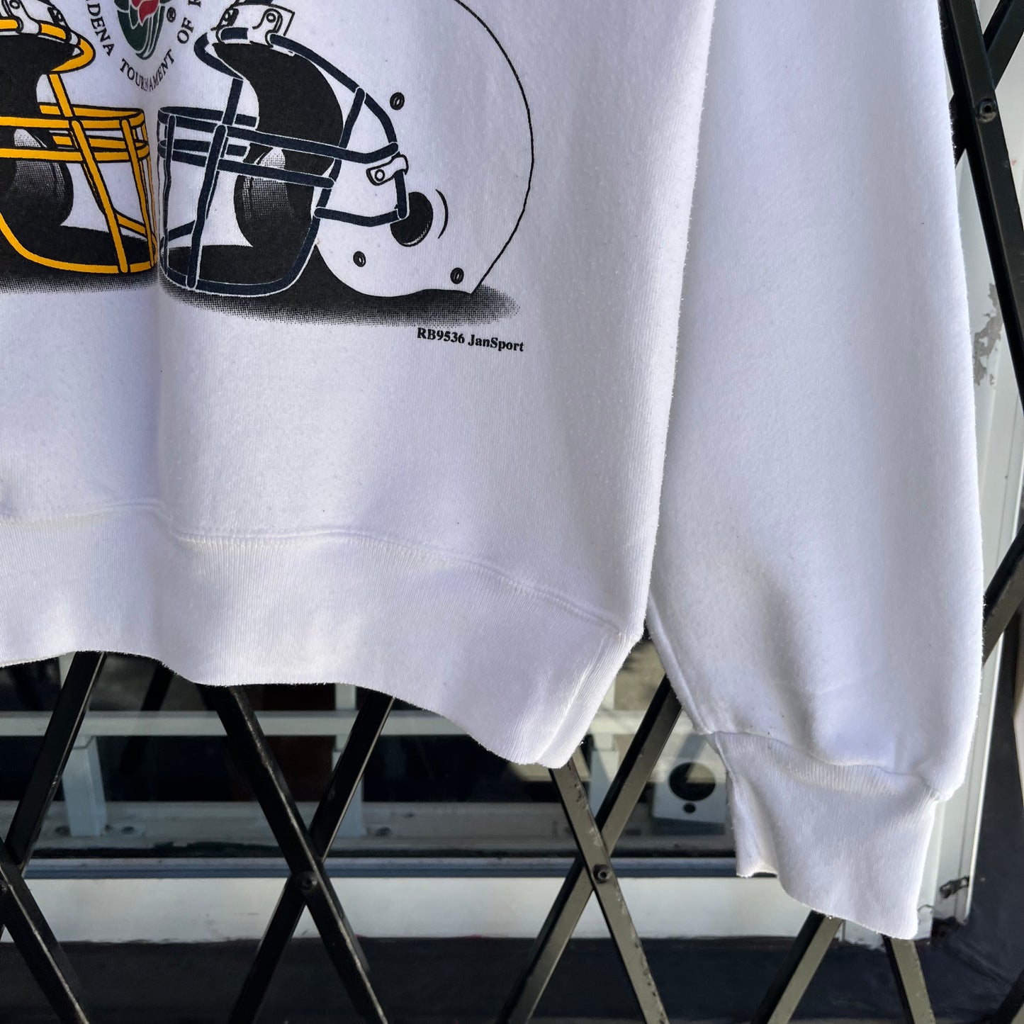 1995 Oregon vs Penn Rose Bowl Crewneck - Size L