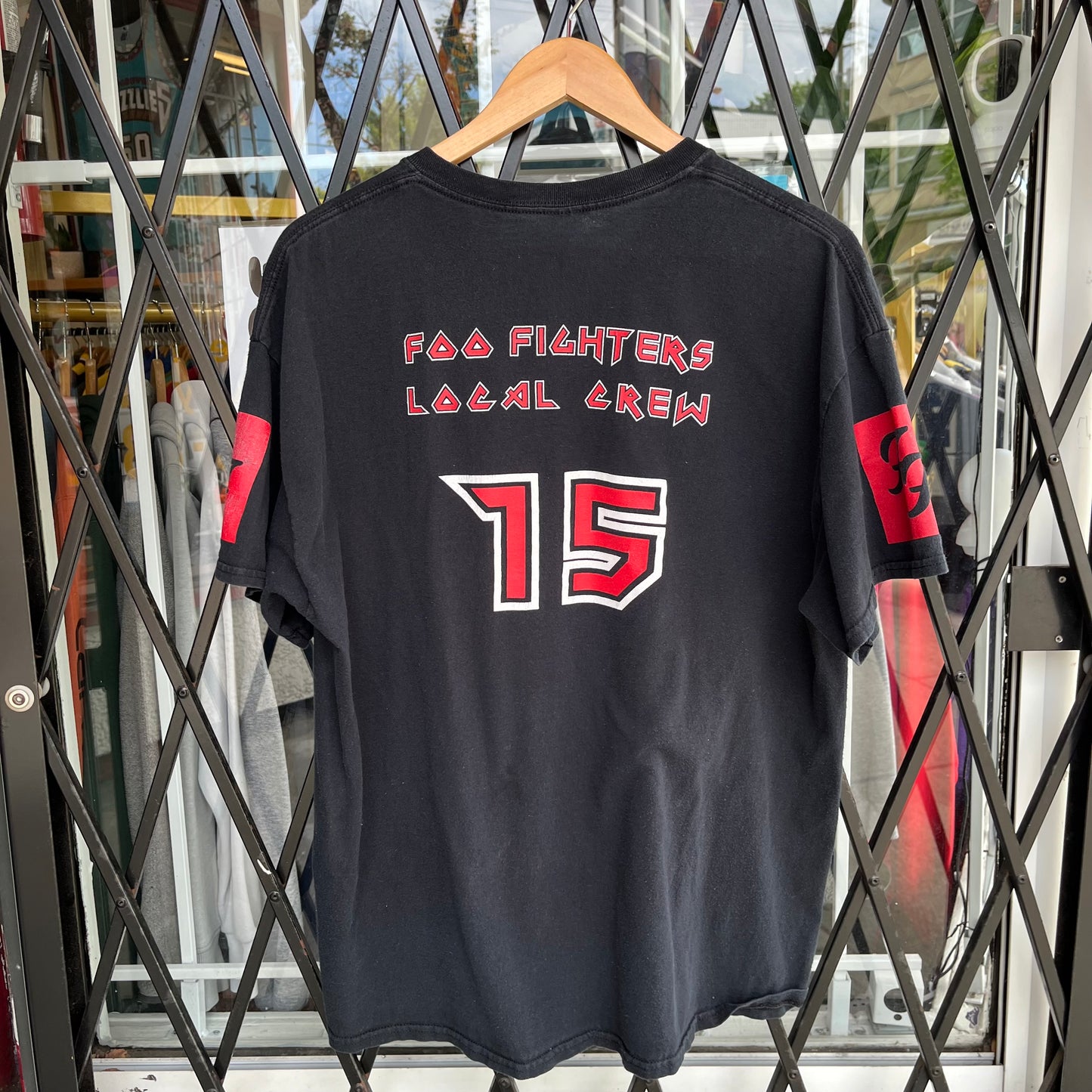 2015 Foo Fighters Crew Tee - Size XL