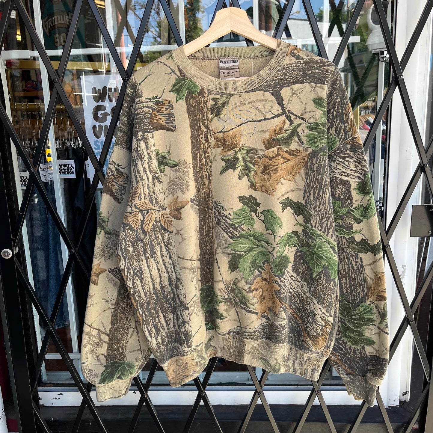 Vintage Realtree Crewneck - Size XL