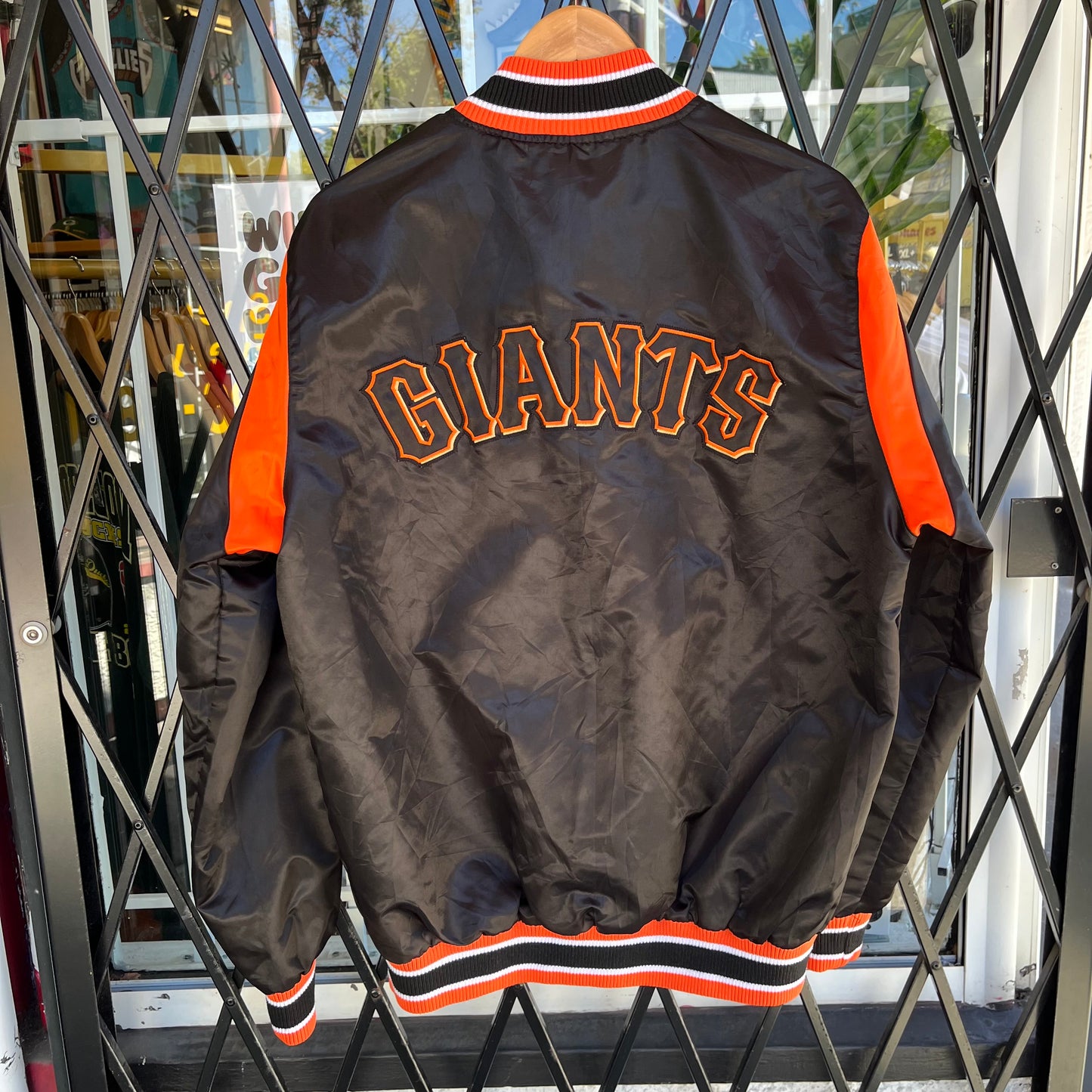 Starter SF Giants Satin Jacket - Size L