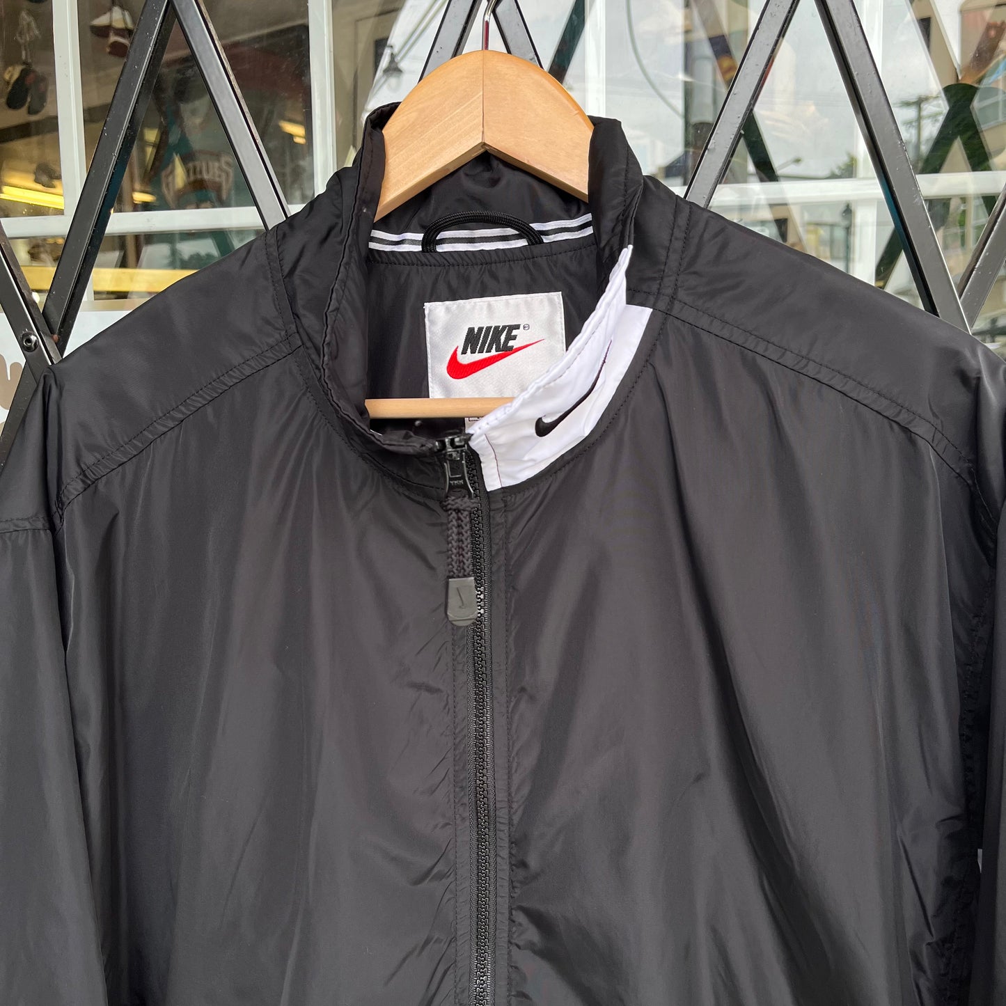 Vintage Nike Windbreaker - Size L
