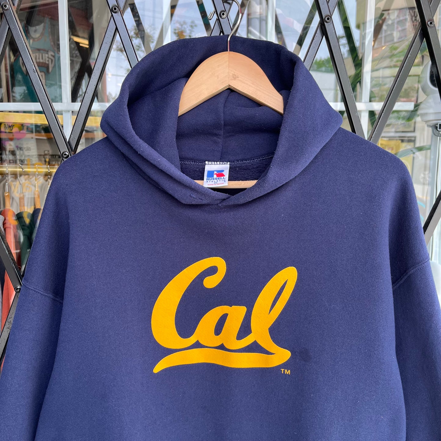 Vintage Russell University of California Hoodie - Size XL