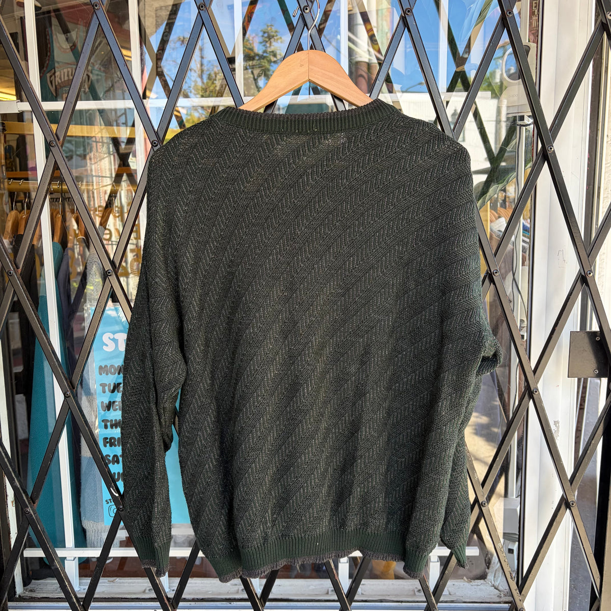 Vintage Knit Sweater - Size L