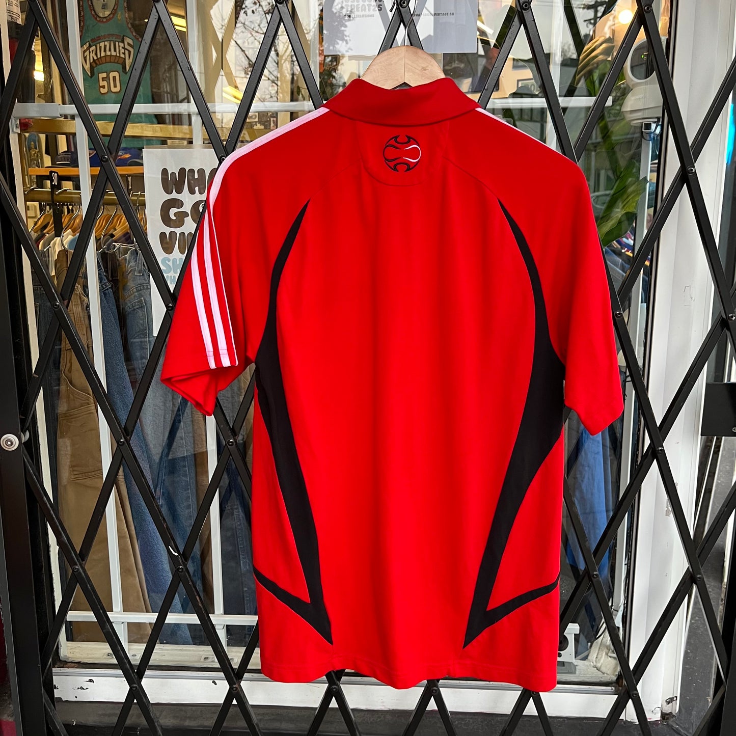 Adidas Liverpool FC Shirt - Size M