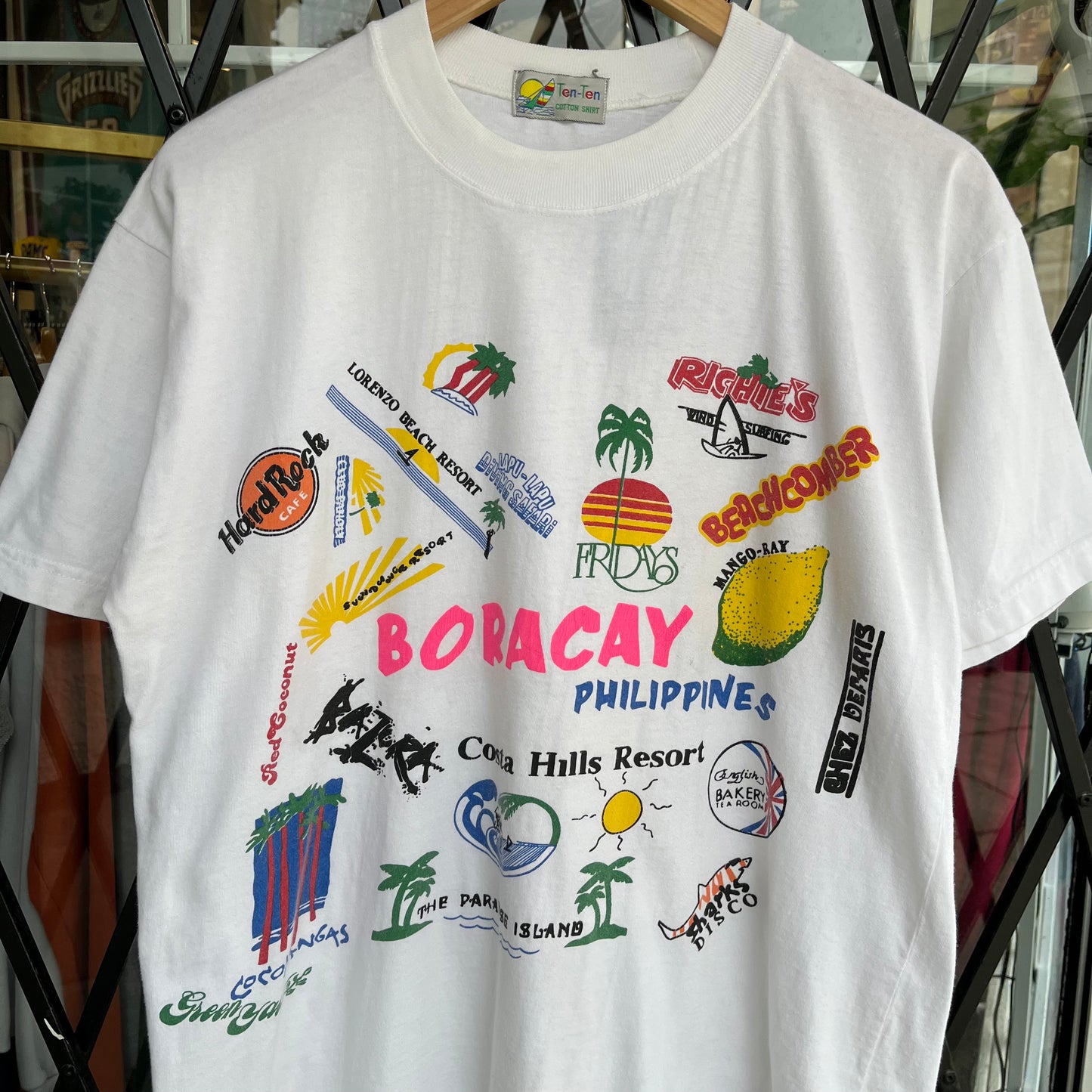 Vintage Philippines Souvenir Tee - Size L