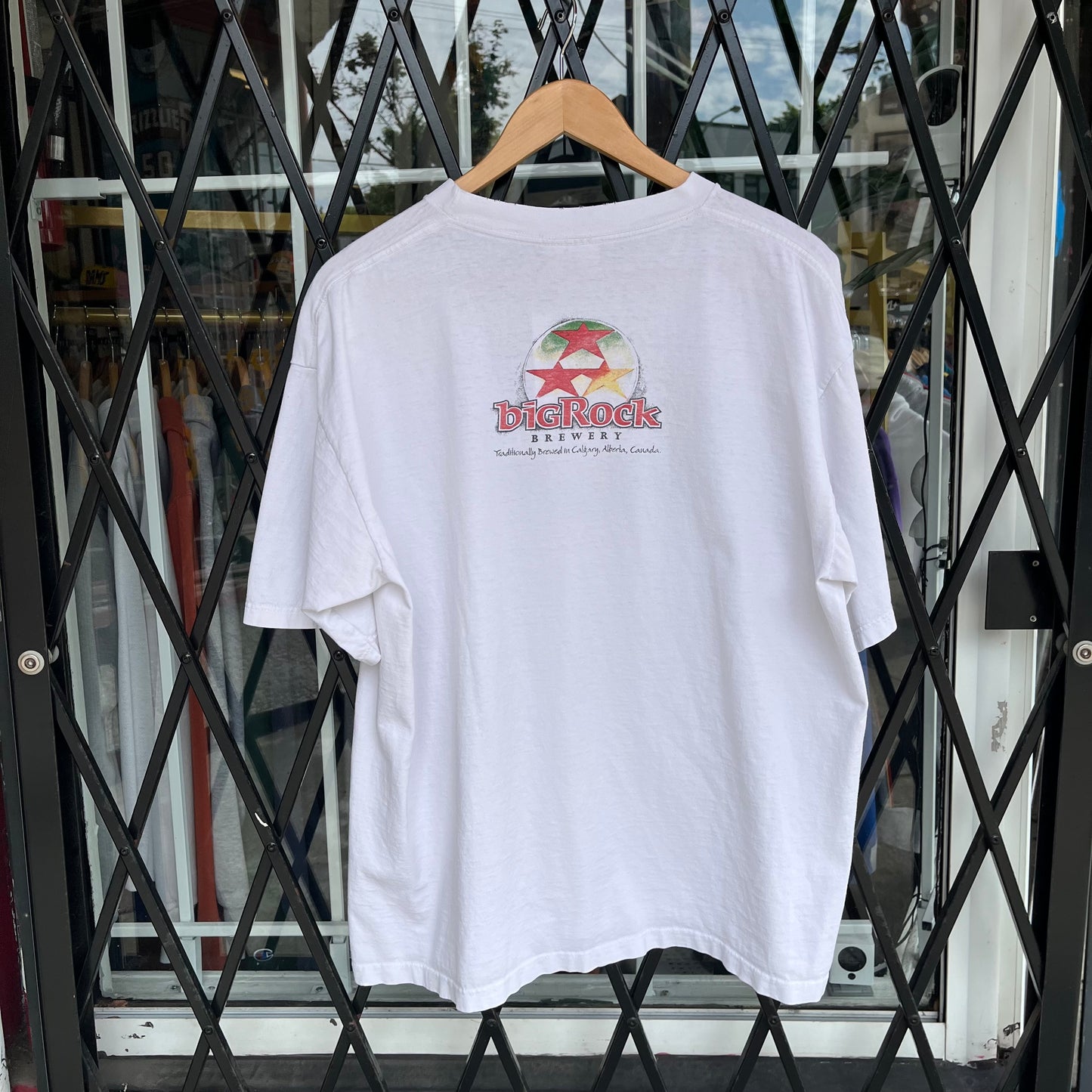 Vintage 90s McNally's Ale Tee - Size L