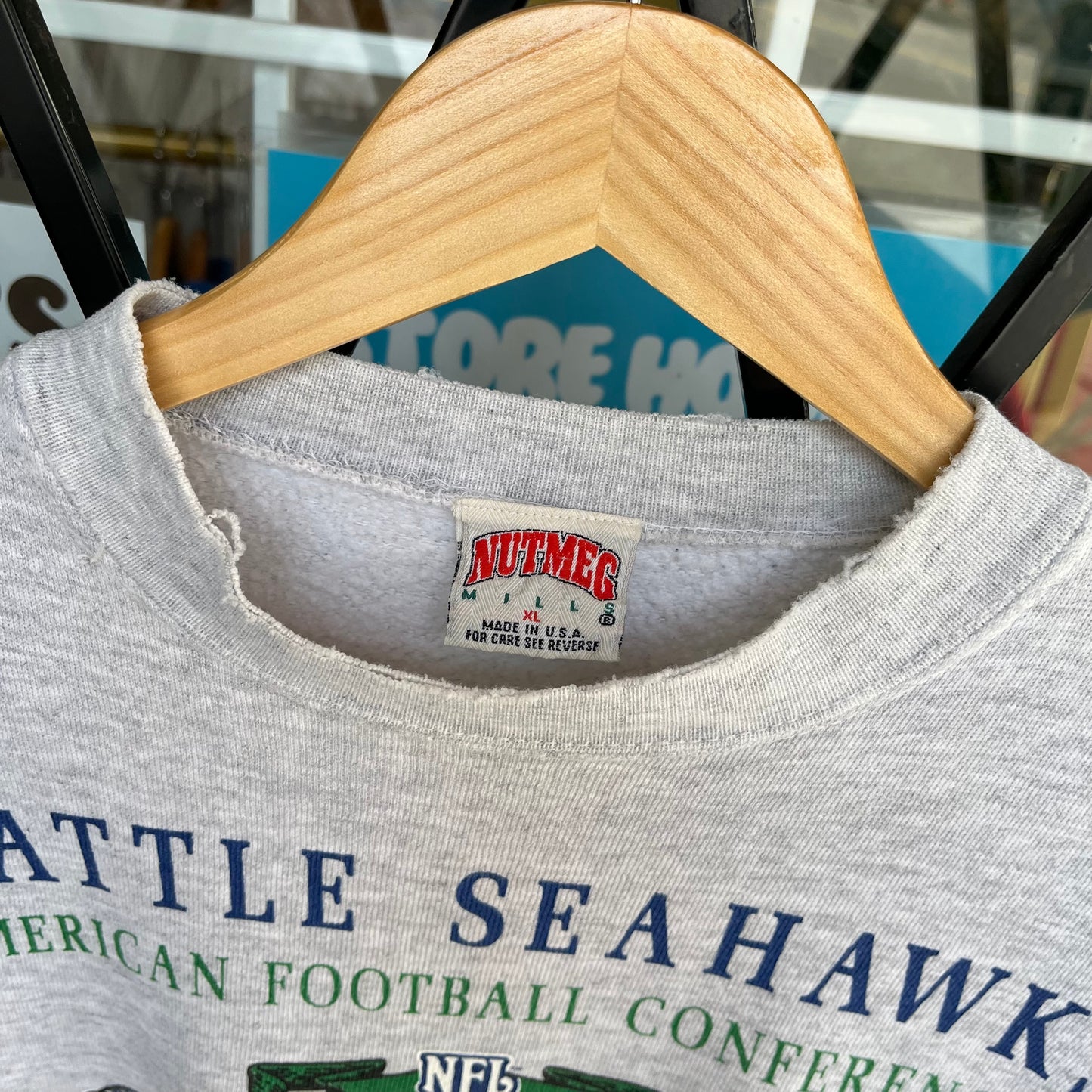 Vintage Seattle Seahawks Crest Crewneck - Size XL