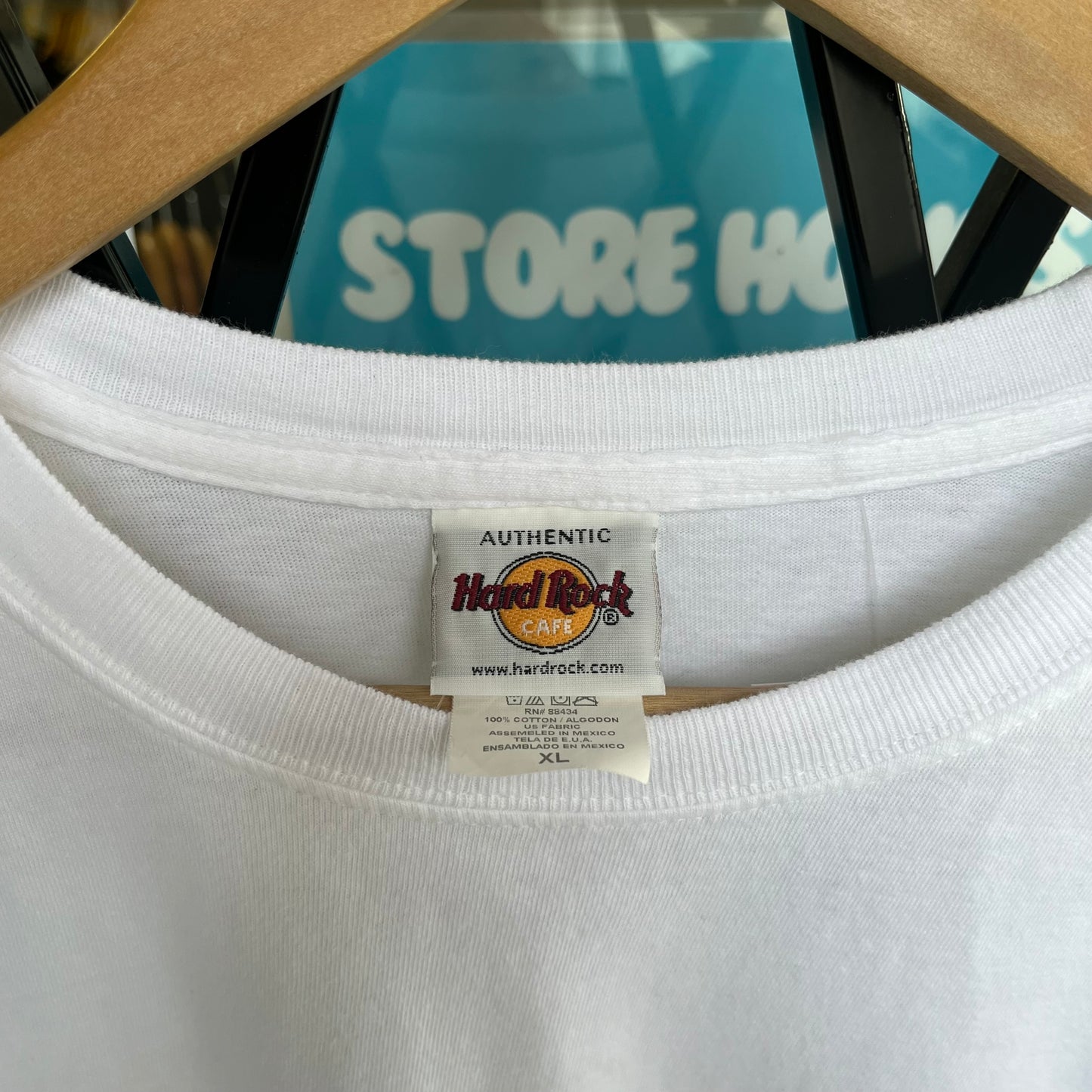 Hard Rock Cafe Hollywood Cards Tee - Size XL