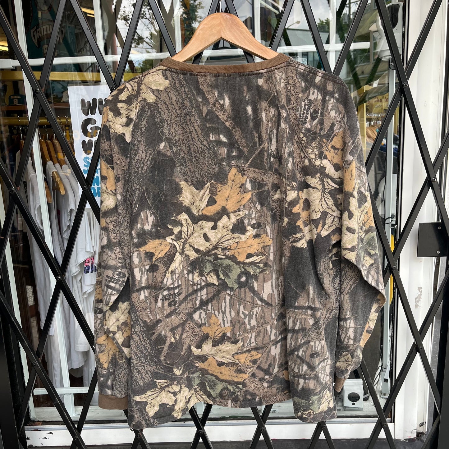 Vintage Real Tree Pocket Long Sleeve - Size XXL