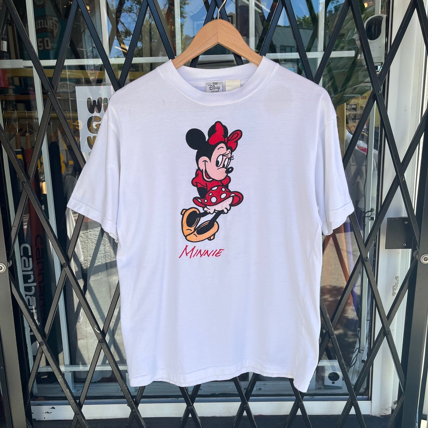 Vintage Minnie Mouse Tee - Size M