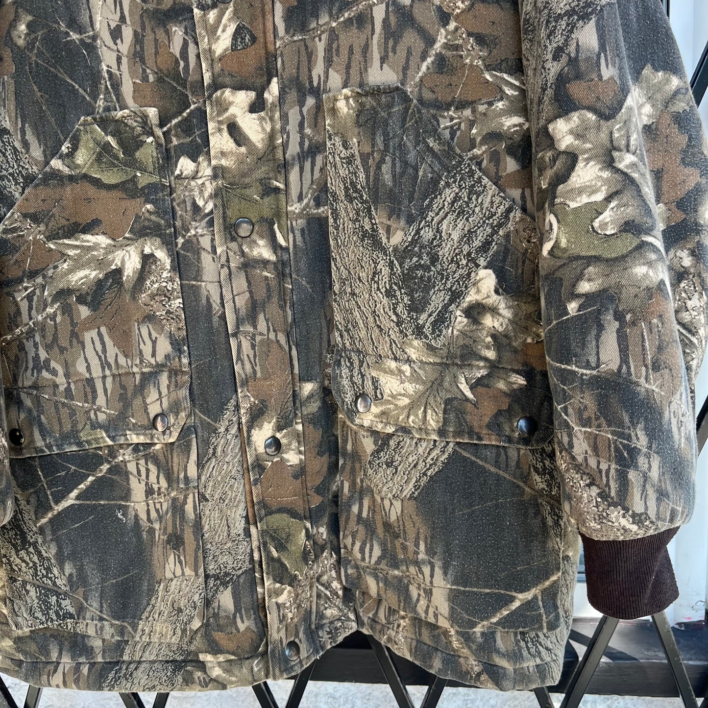 Vintage Mossy Oak Winter Hunting Jacket - Size XL