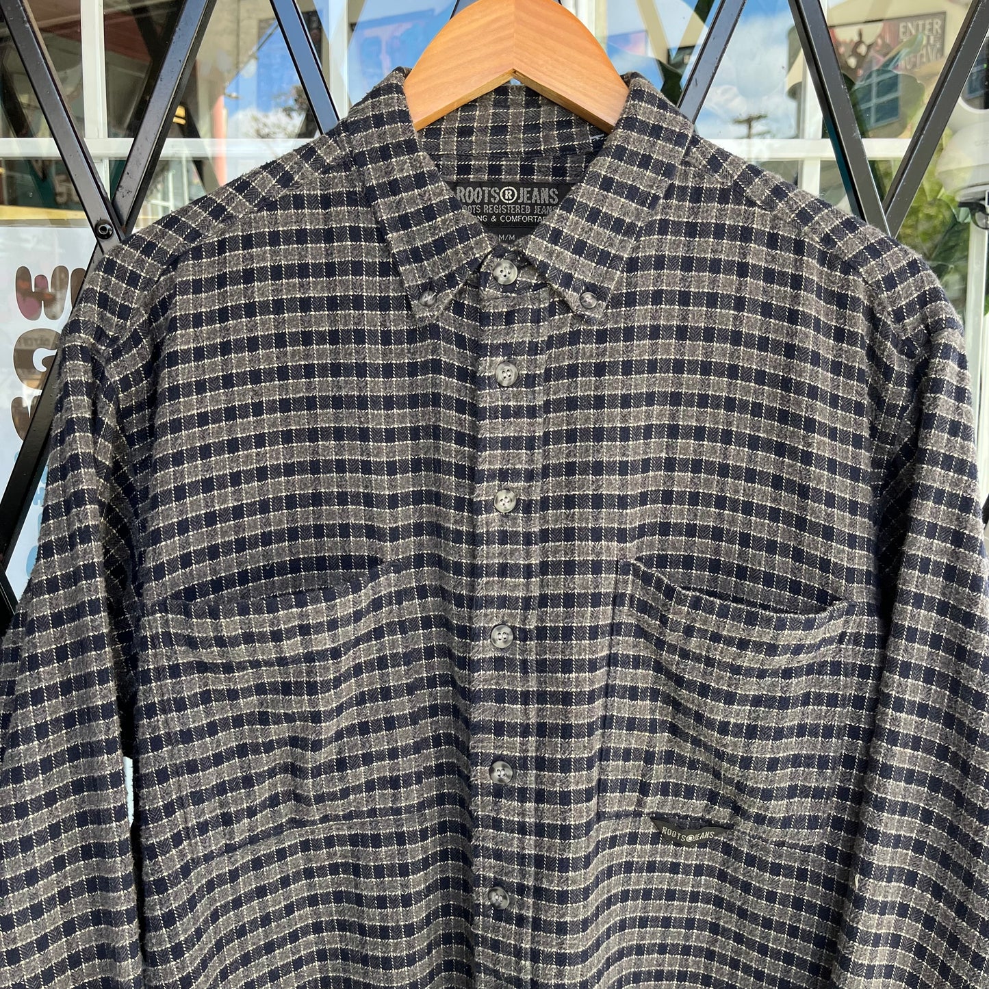Vintage Roots Button Up Shirt - Size M