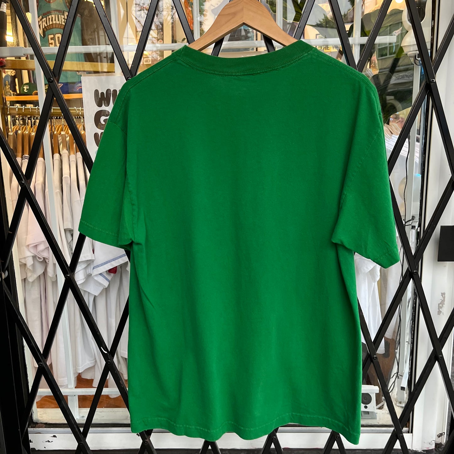 2007 Saskatchewan Roughriders Tee - Size L