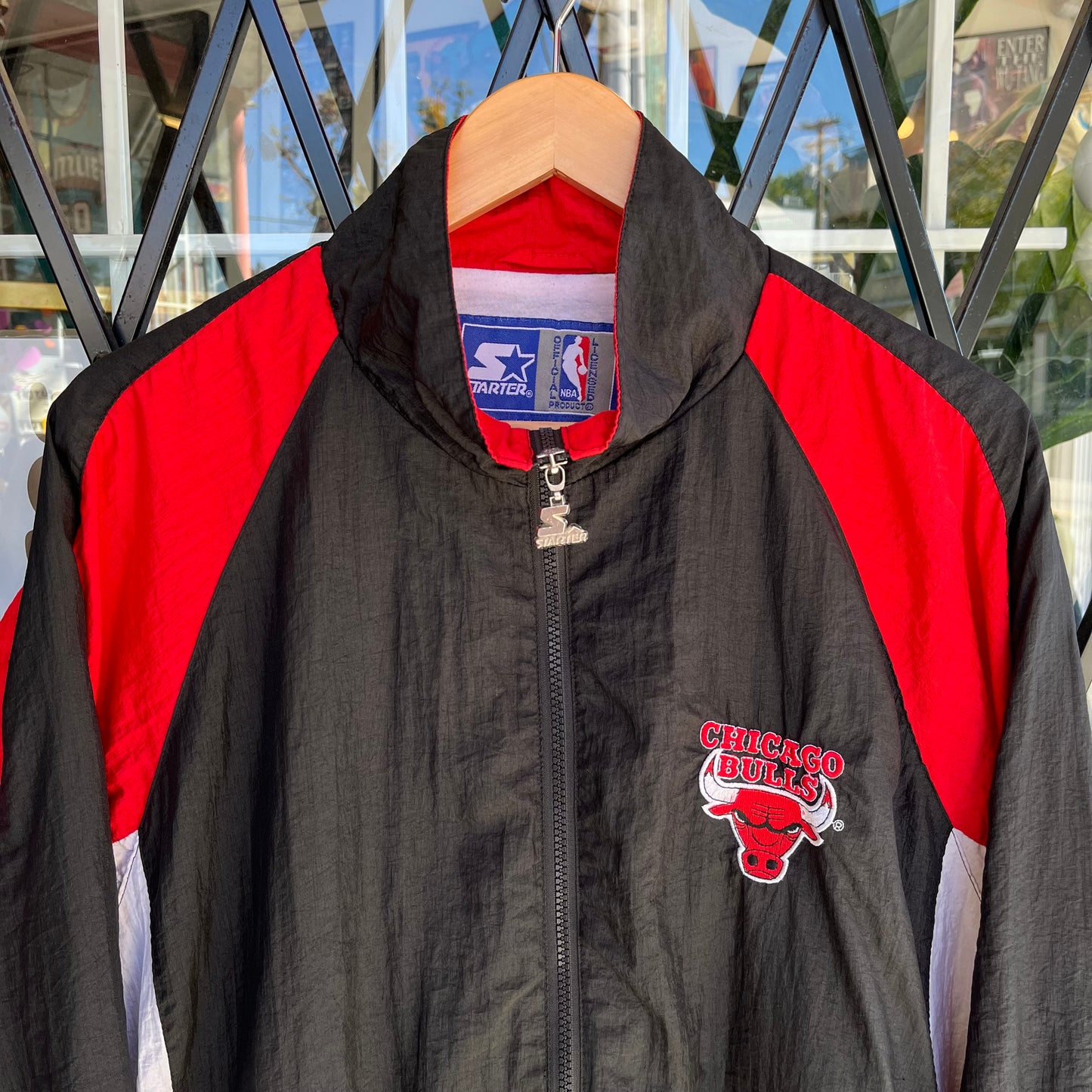 Vintage Starter Chicago Bulls Windbreaker - Size XL