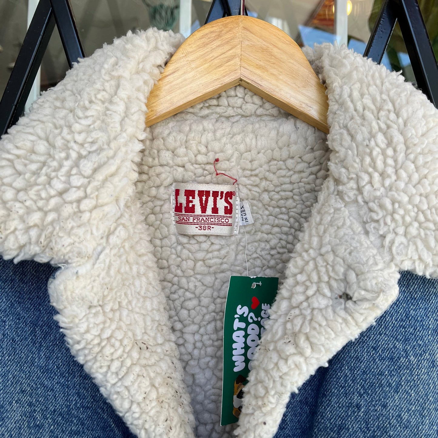 Vintage Levi’s Denim Sherpa Jacket - Size L