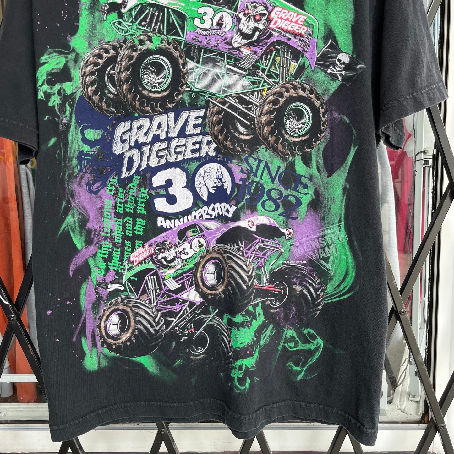 2012 Grave Digger Tee - Size L