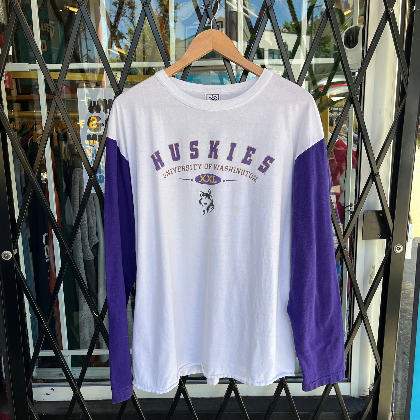 Vintage Washington Huskies Long Sleeve - Size L